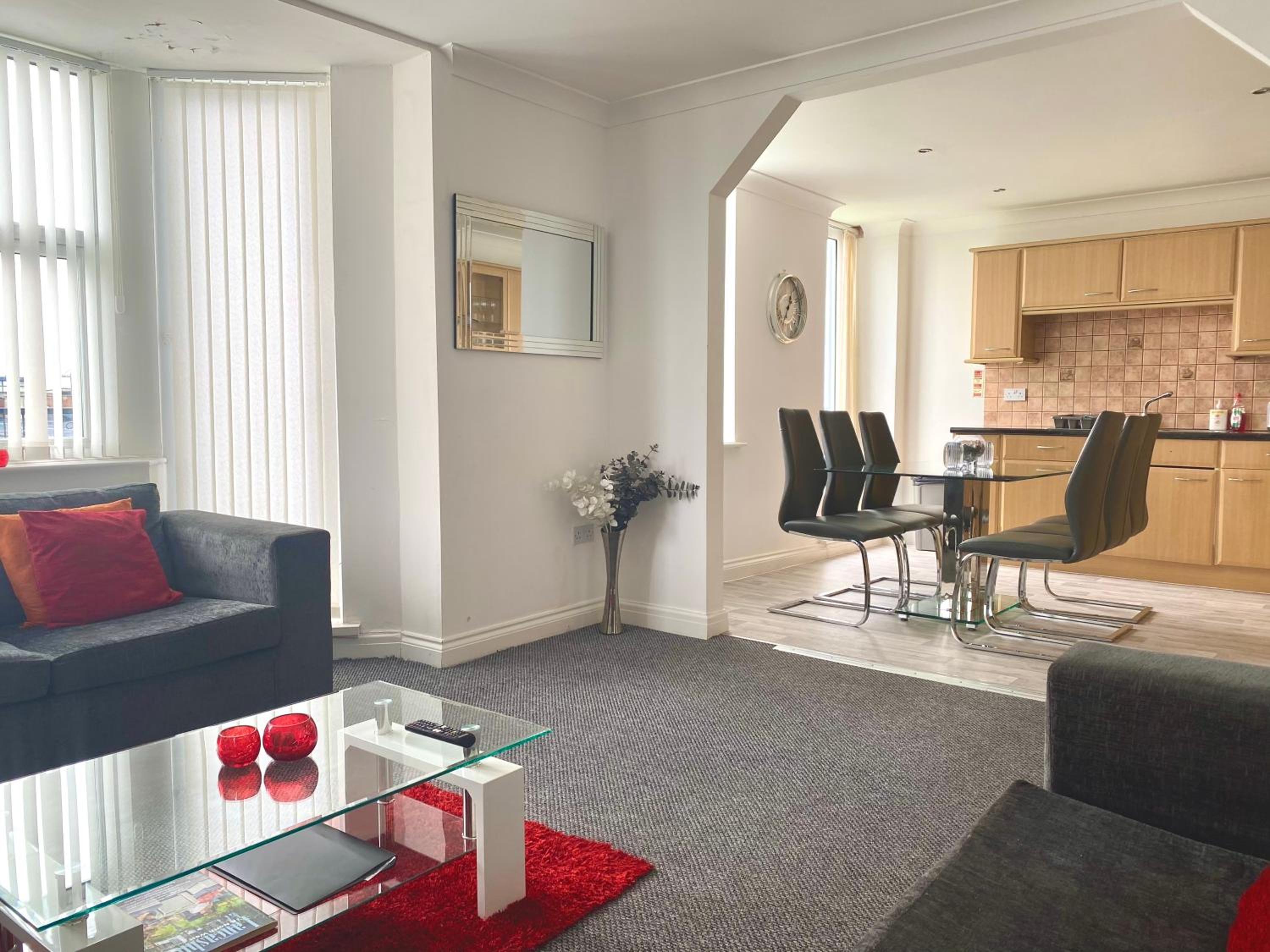 Fabrik Apartments - Harrowside by Blackpool Service Apartements