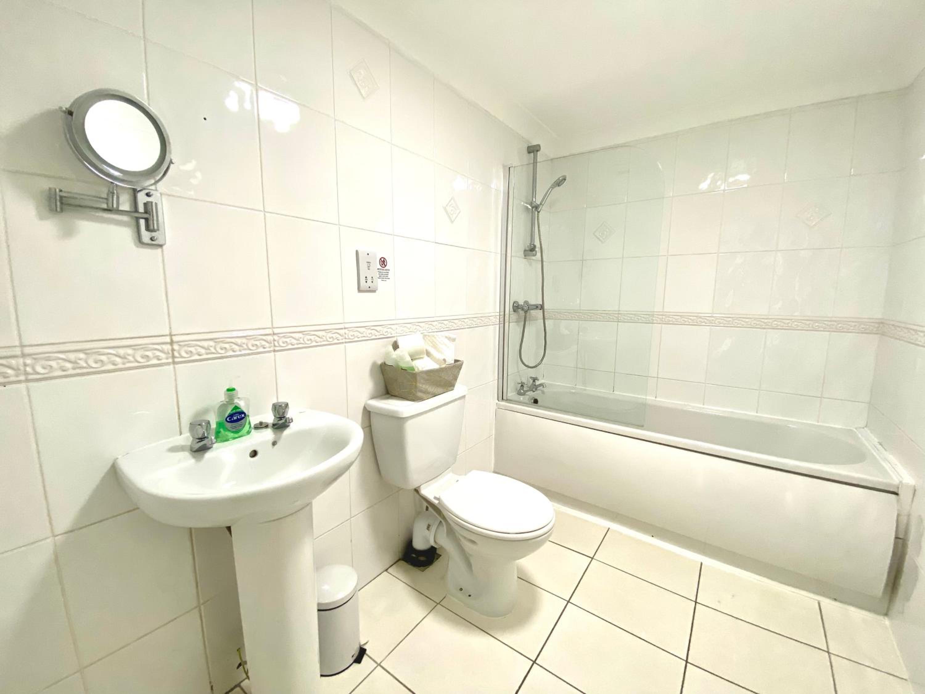 Fabrik Apartments - Harrowside by Blackpool Service Apartements