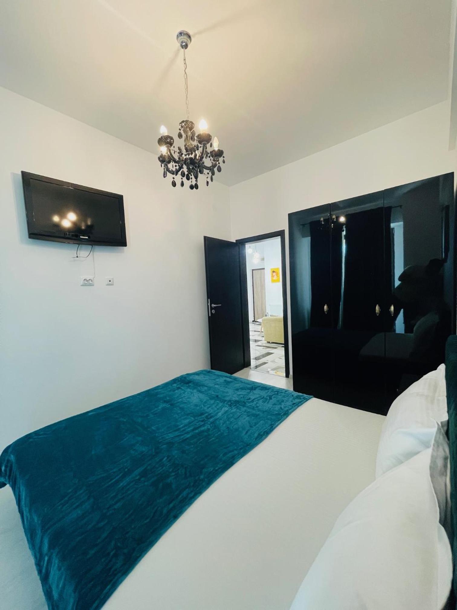 Family apartment near Palas Mall view 3