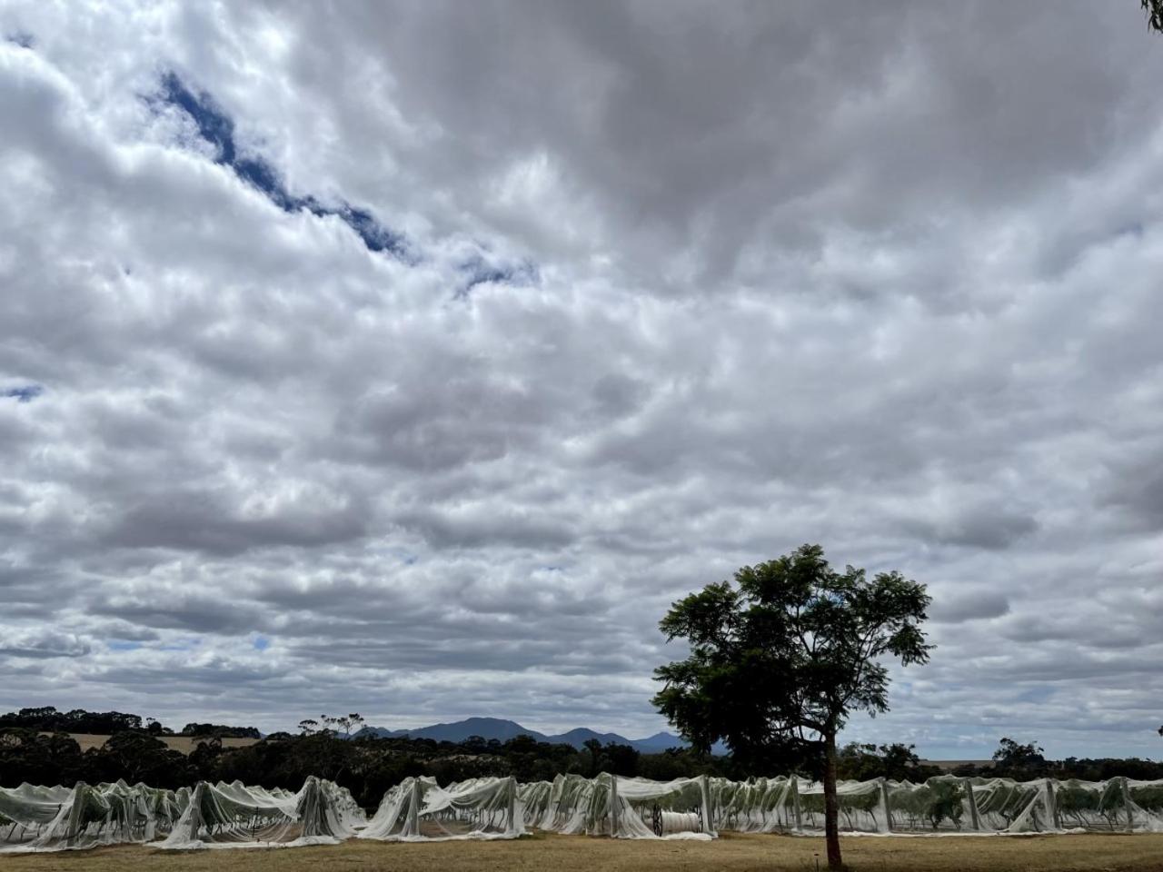 Mondurup Escape - Kendenup