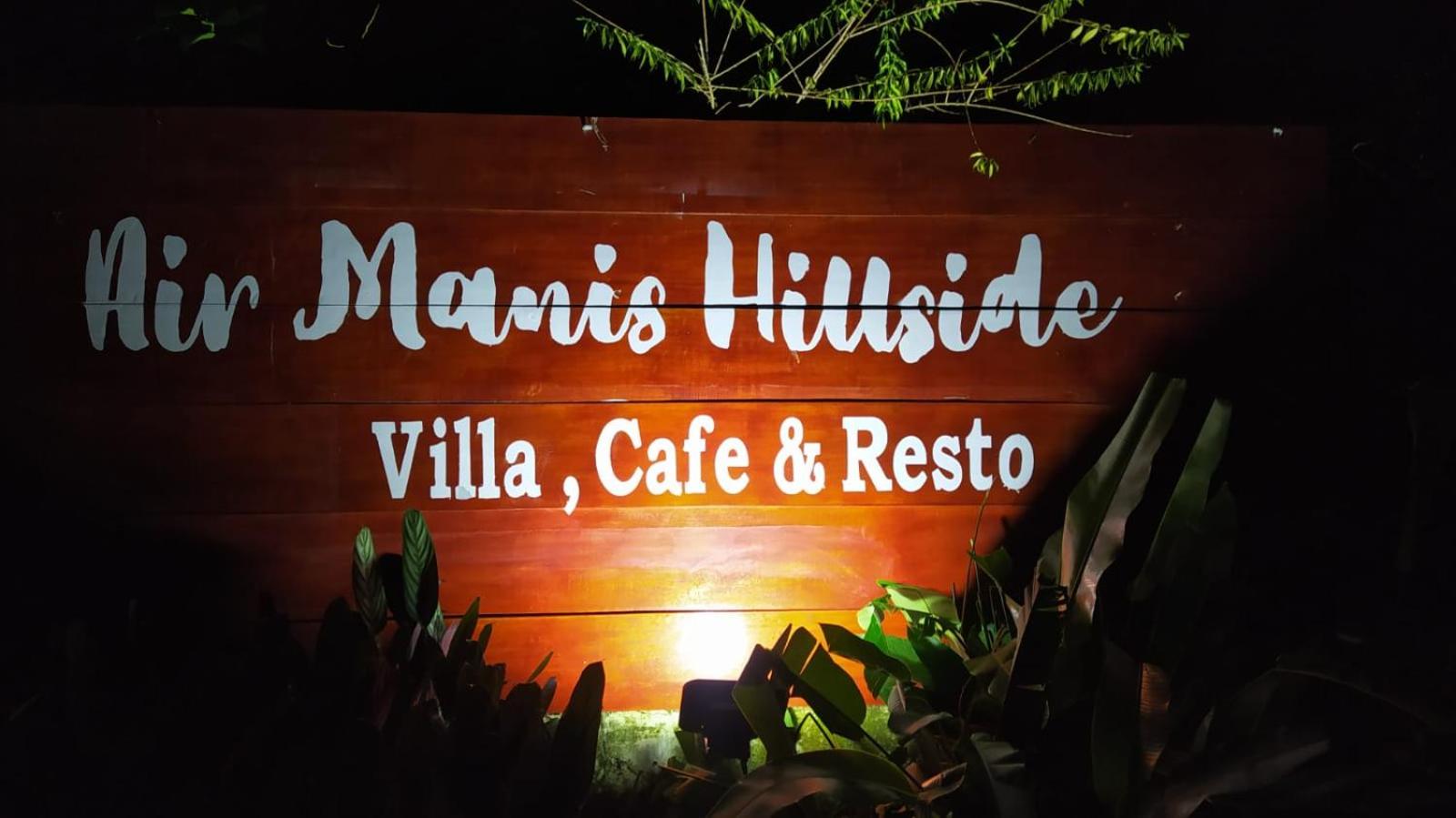 Air Manis Hillside Villa Cafe & Resto view 3