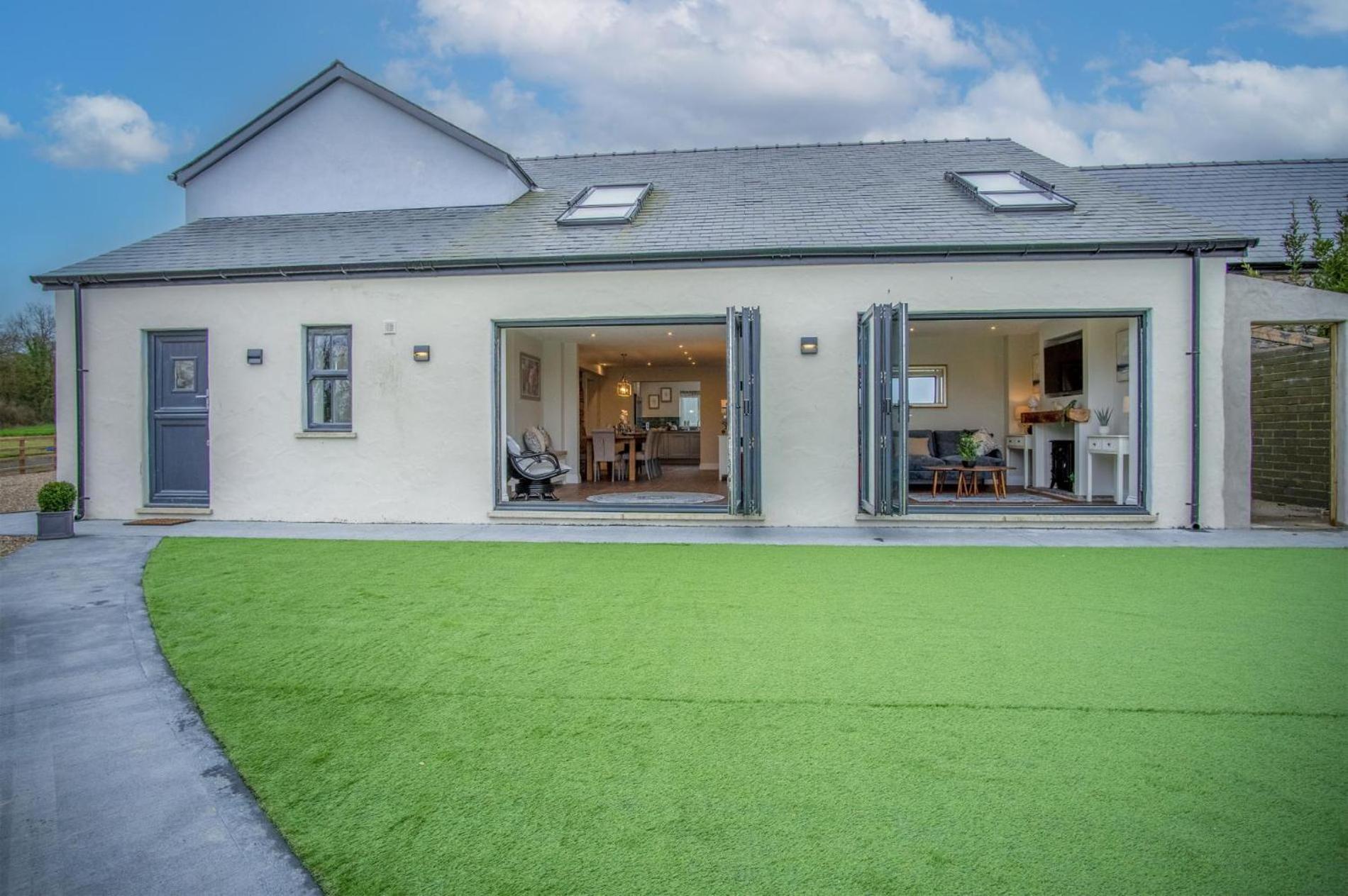 Hotel Kiln Park Farmhouse - 4 Bedroom Cottage - Narberth