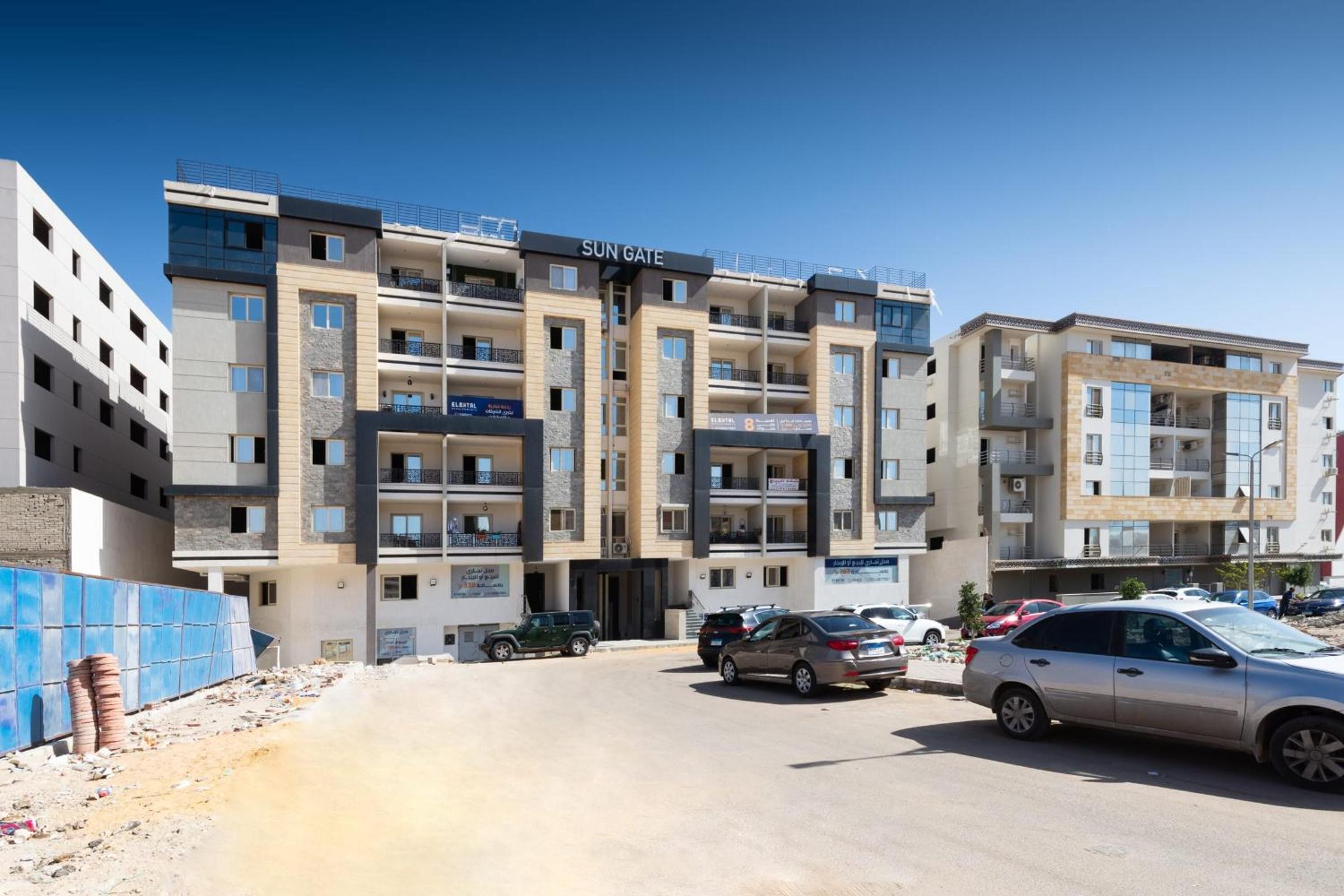 Superb & Simple 2 BDR Apt 5 min from Airport