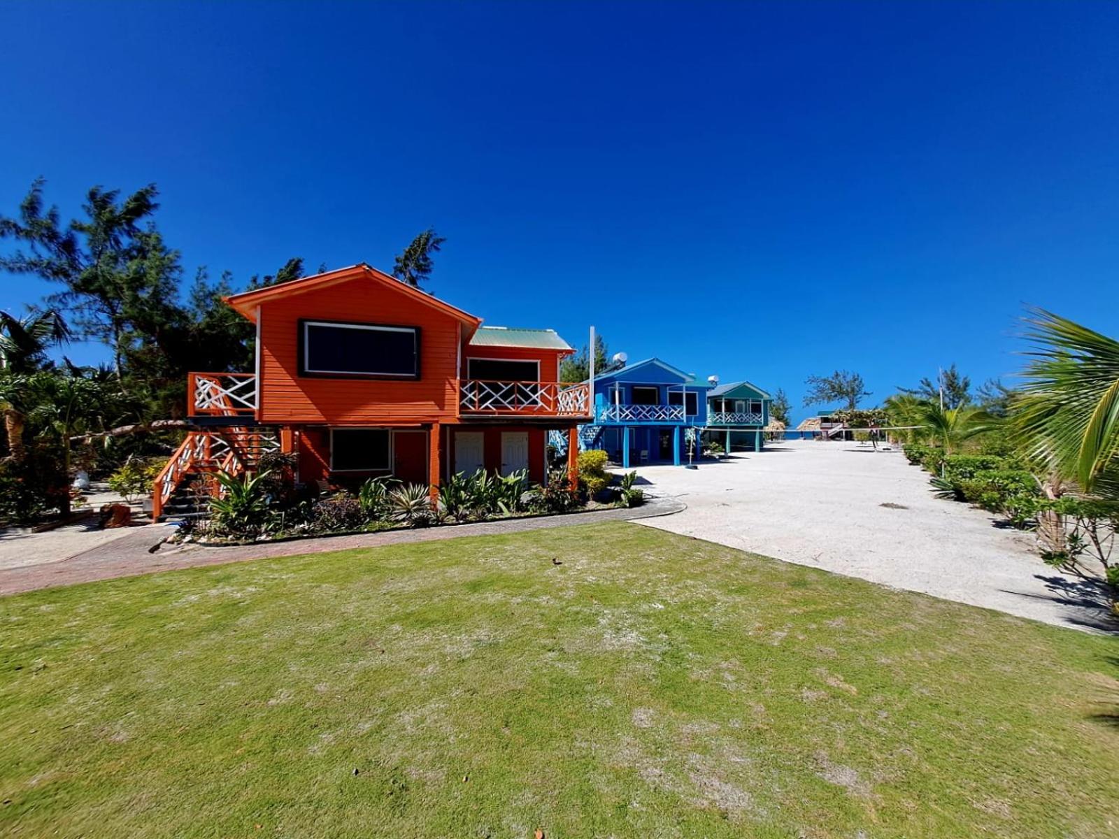 Therapy Cabins - Belize Island Experience