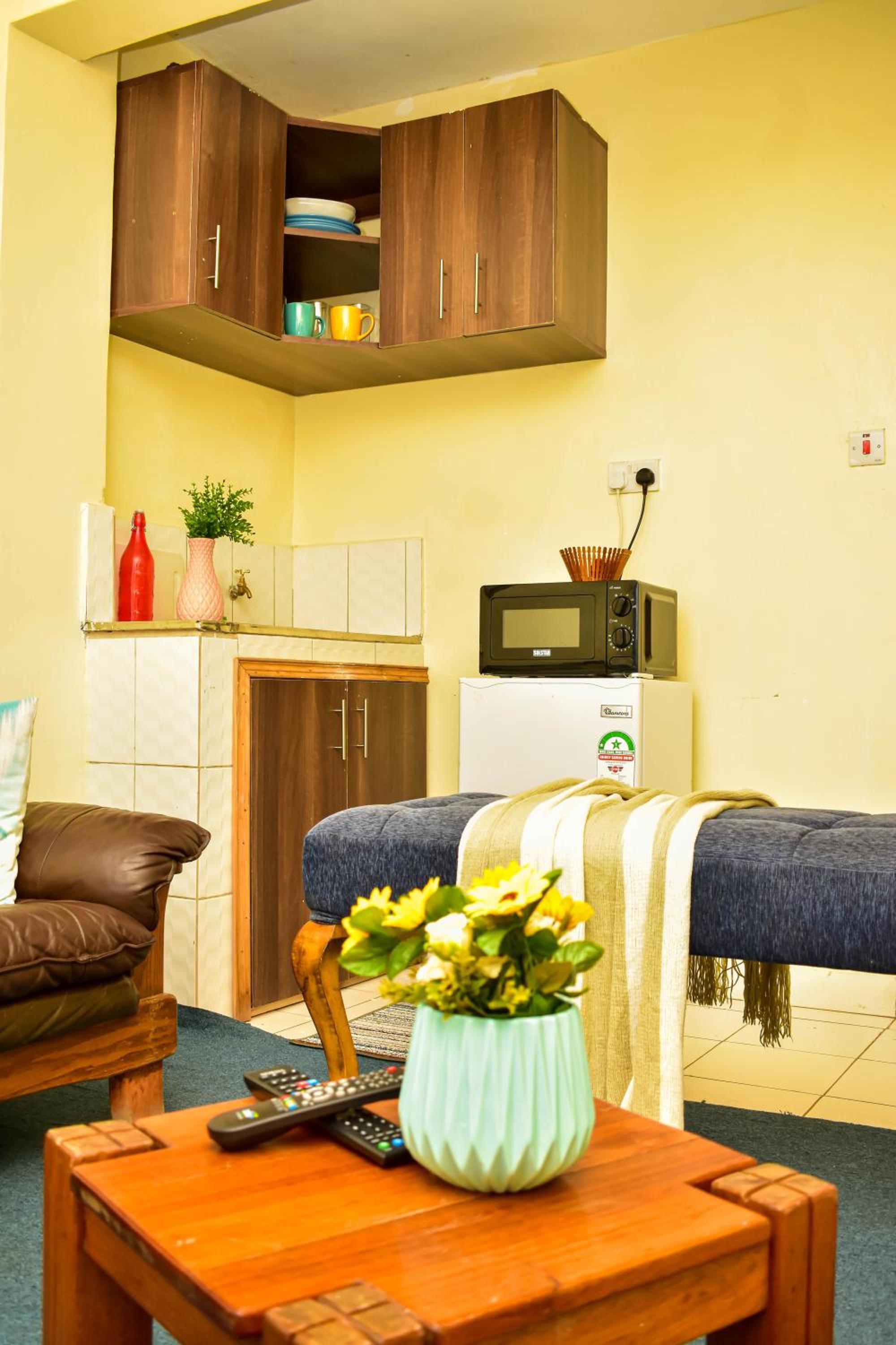 Classic Studio Milimani - Wi-Fi and Parking view 3