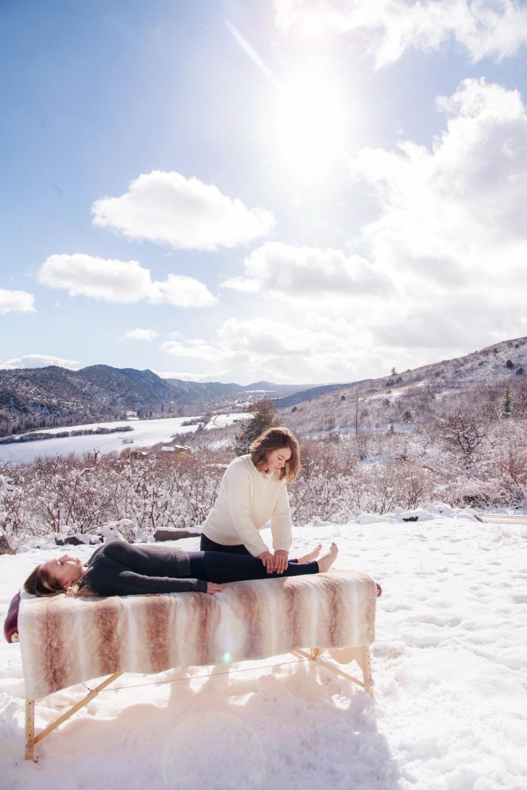 Wanderer Studio, AN OFF GRID MOUNTAIN Guest Studio With Fantastic Views