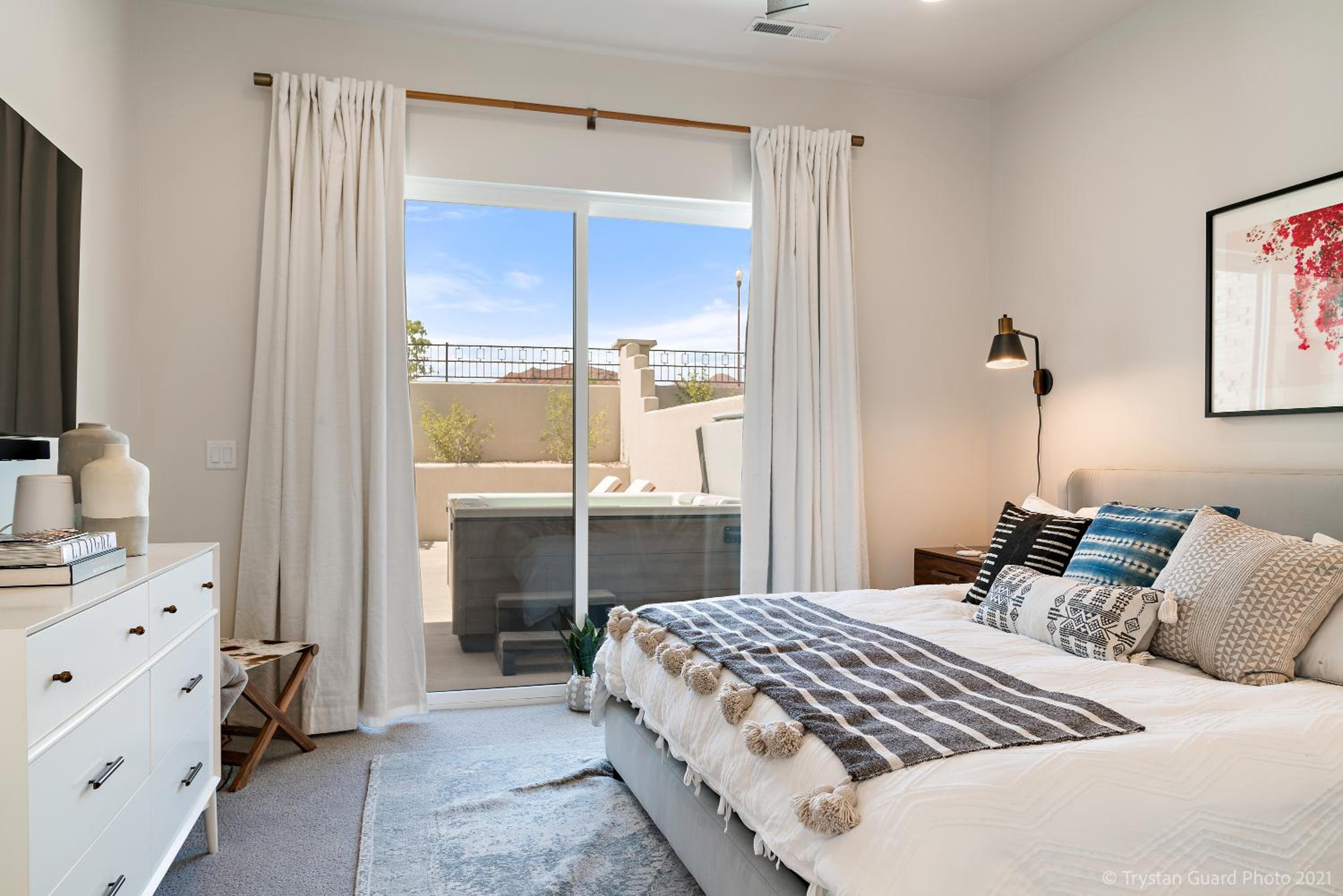 Combined 13 Bedroom On The Eighth-Private Pools and Games! view 4