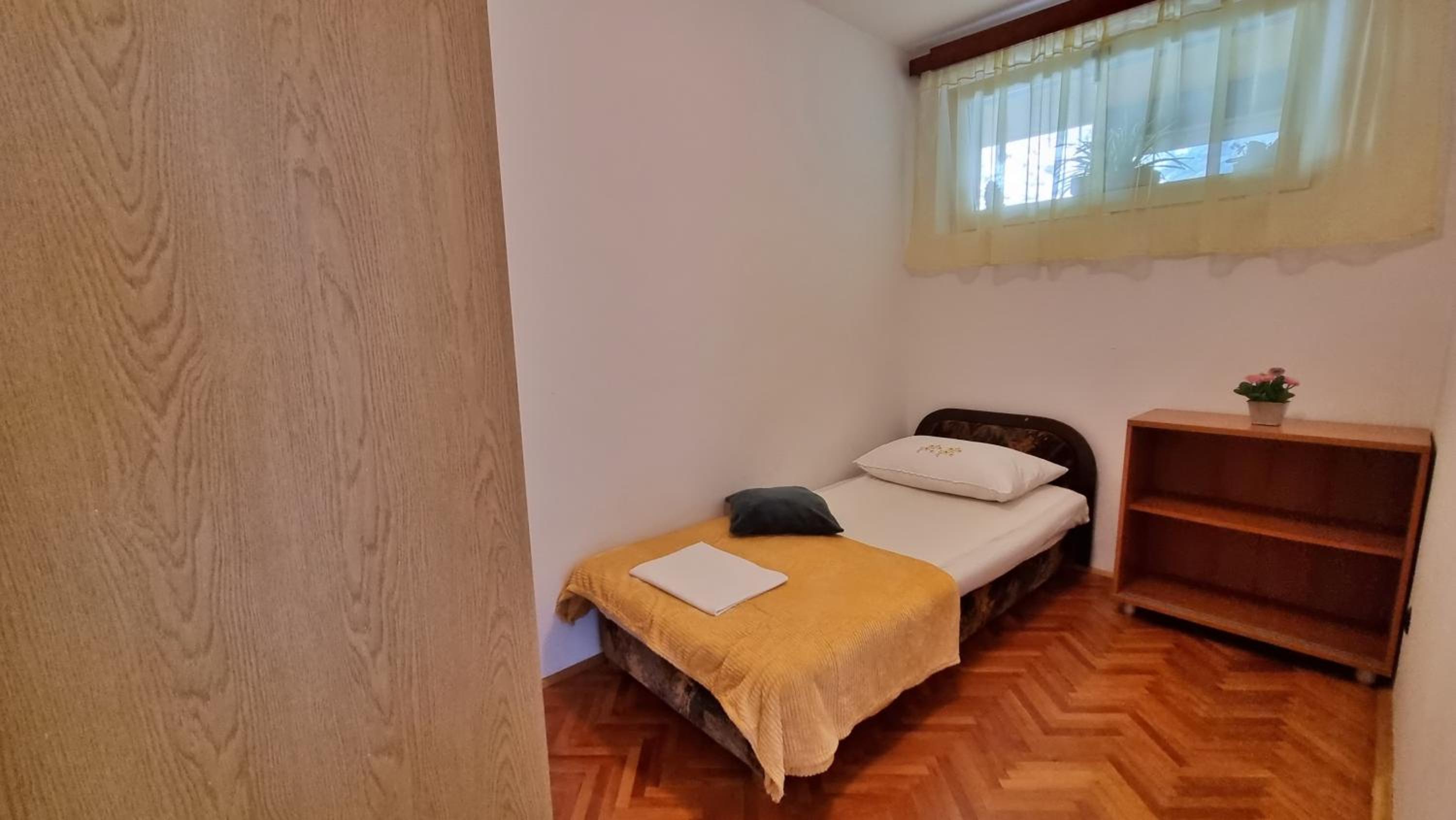 Apartment Tica
