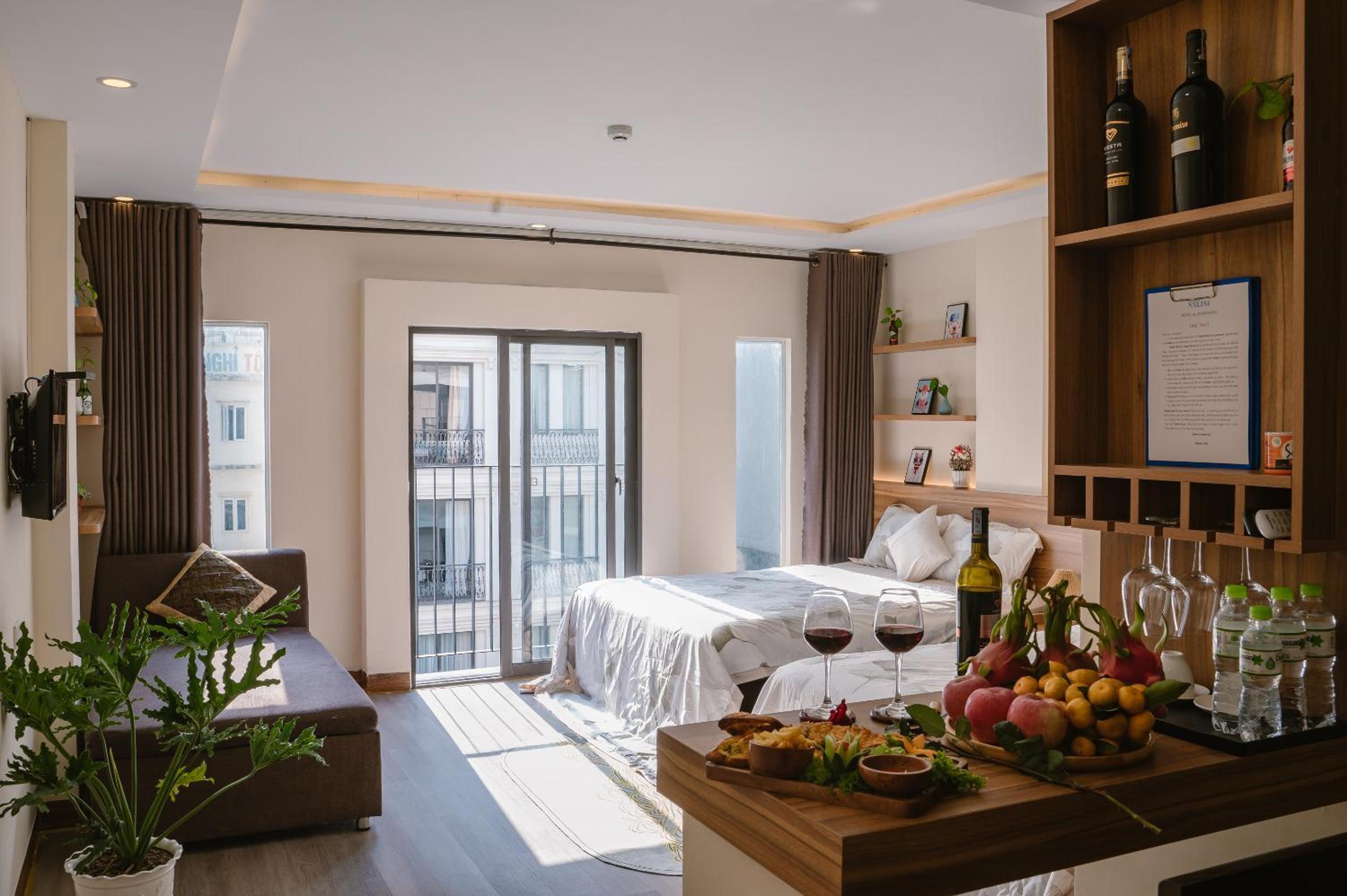 NALINI Hotel & Apartment view 2