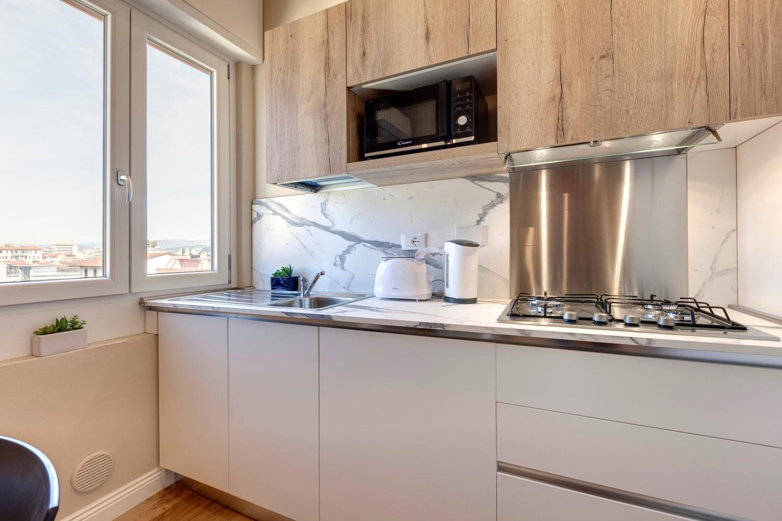 Khione Apartment by Mamo Florence