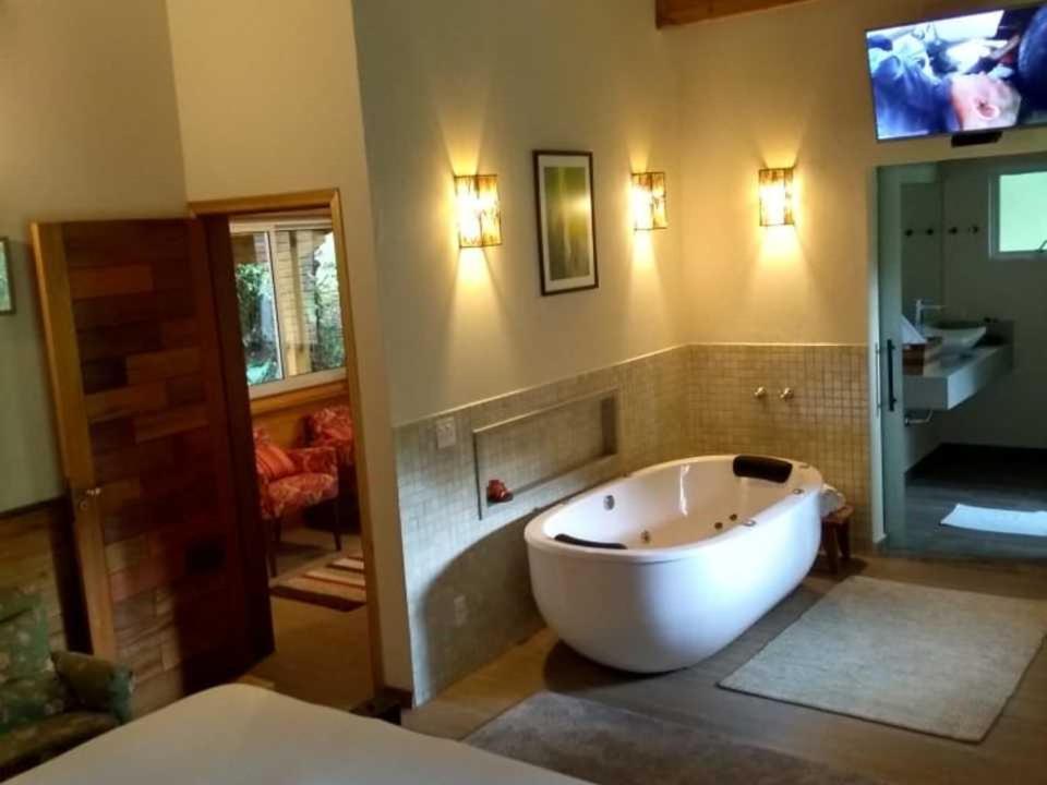 Hotel Fazenda Itapuá