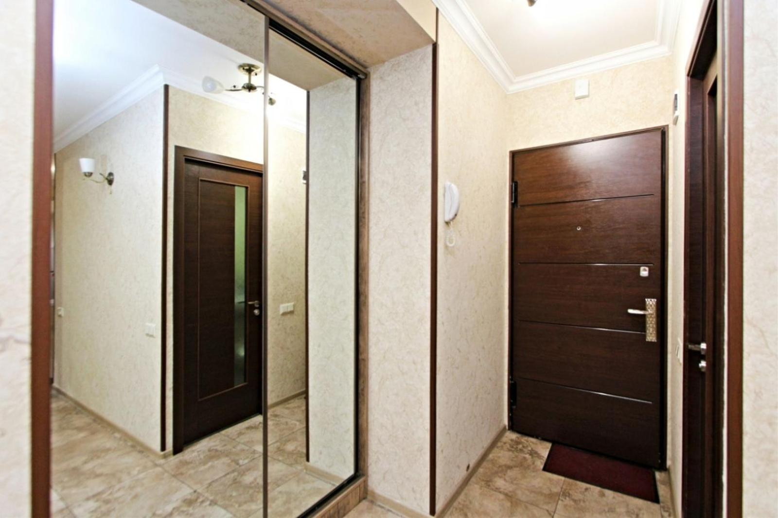 Luxury Apartment next to Opera and Northern Avenue in City Center
