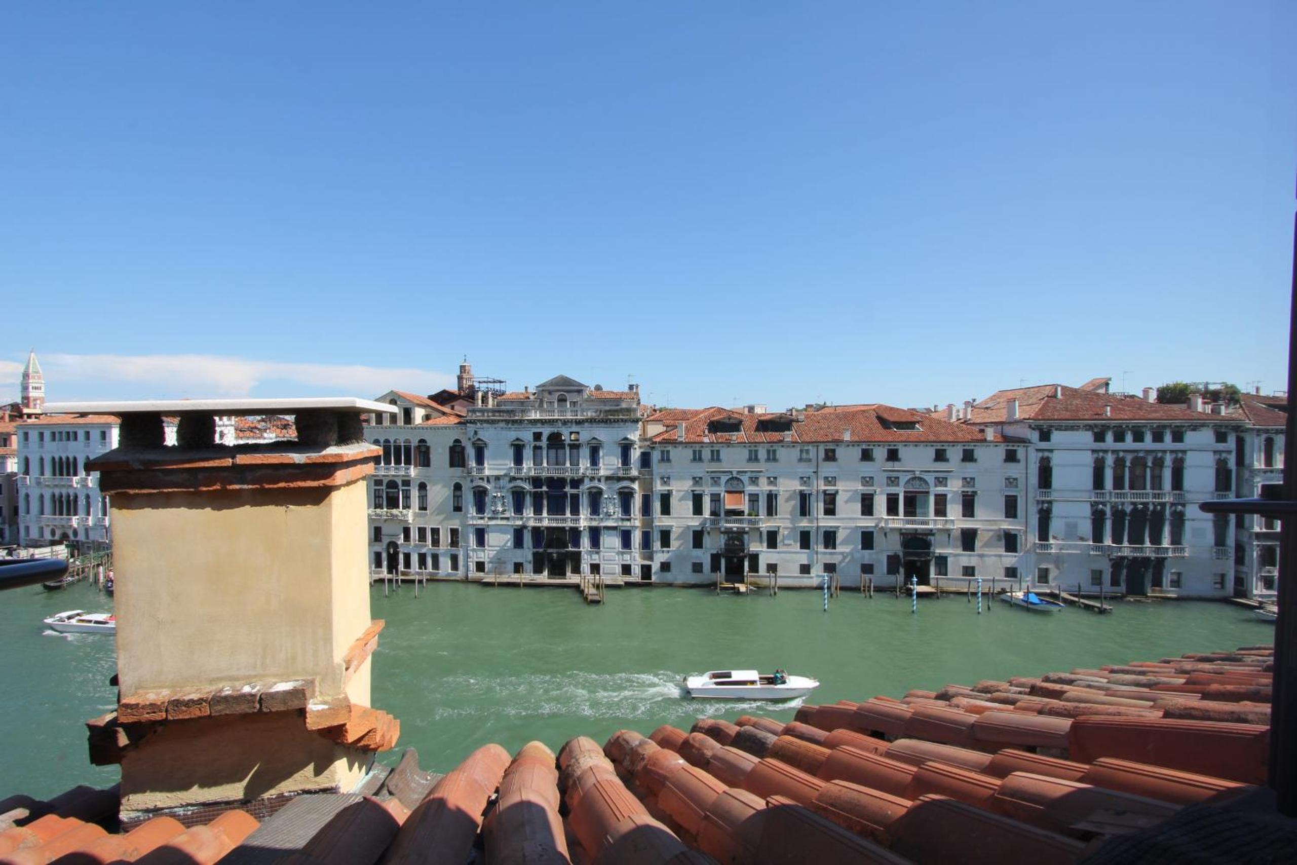 City Apartments Rialto Market