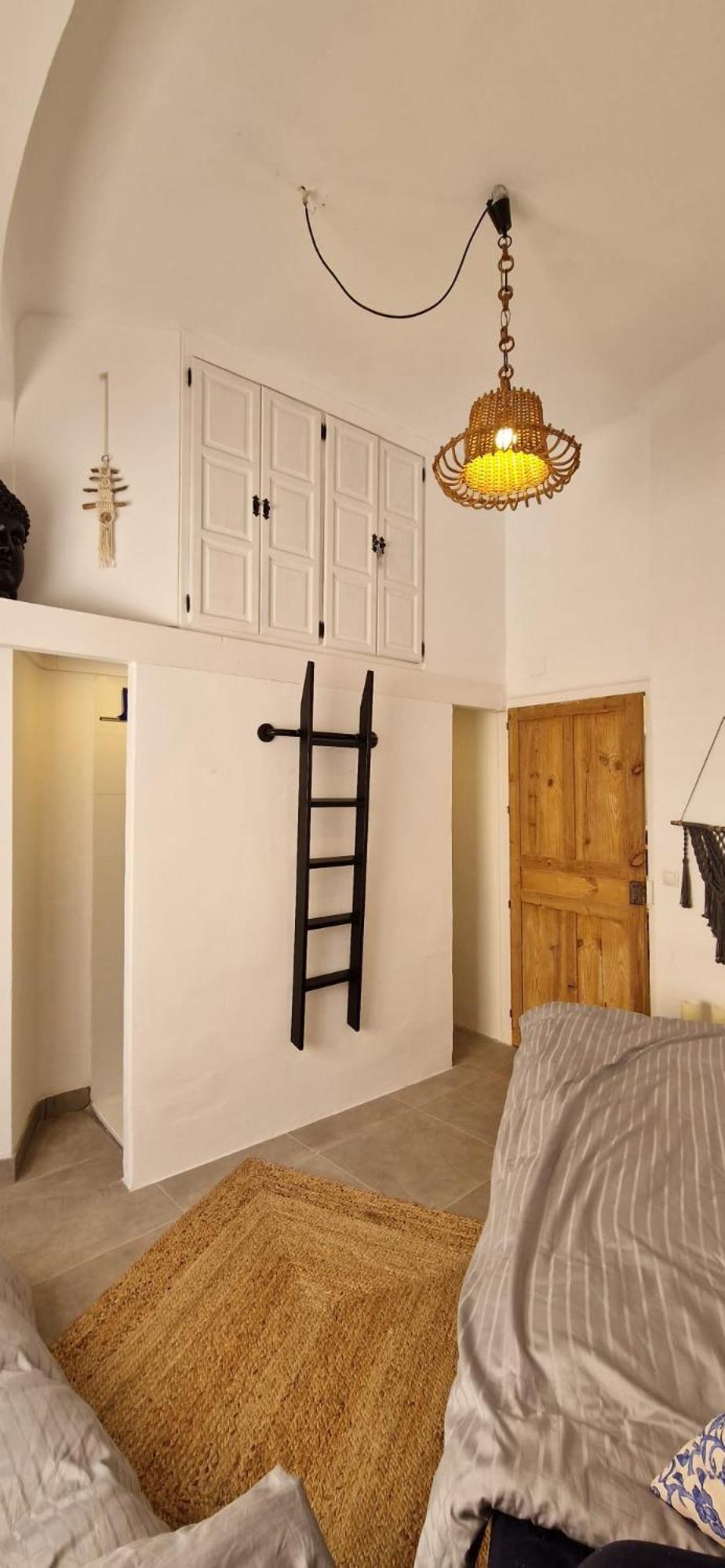 Holidays2Malaga Juan de Austria 2 bed & 2 bathroom 800 mts from Old Town