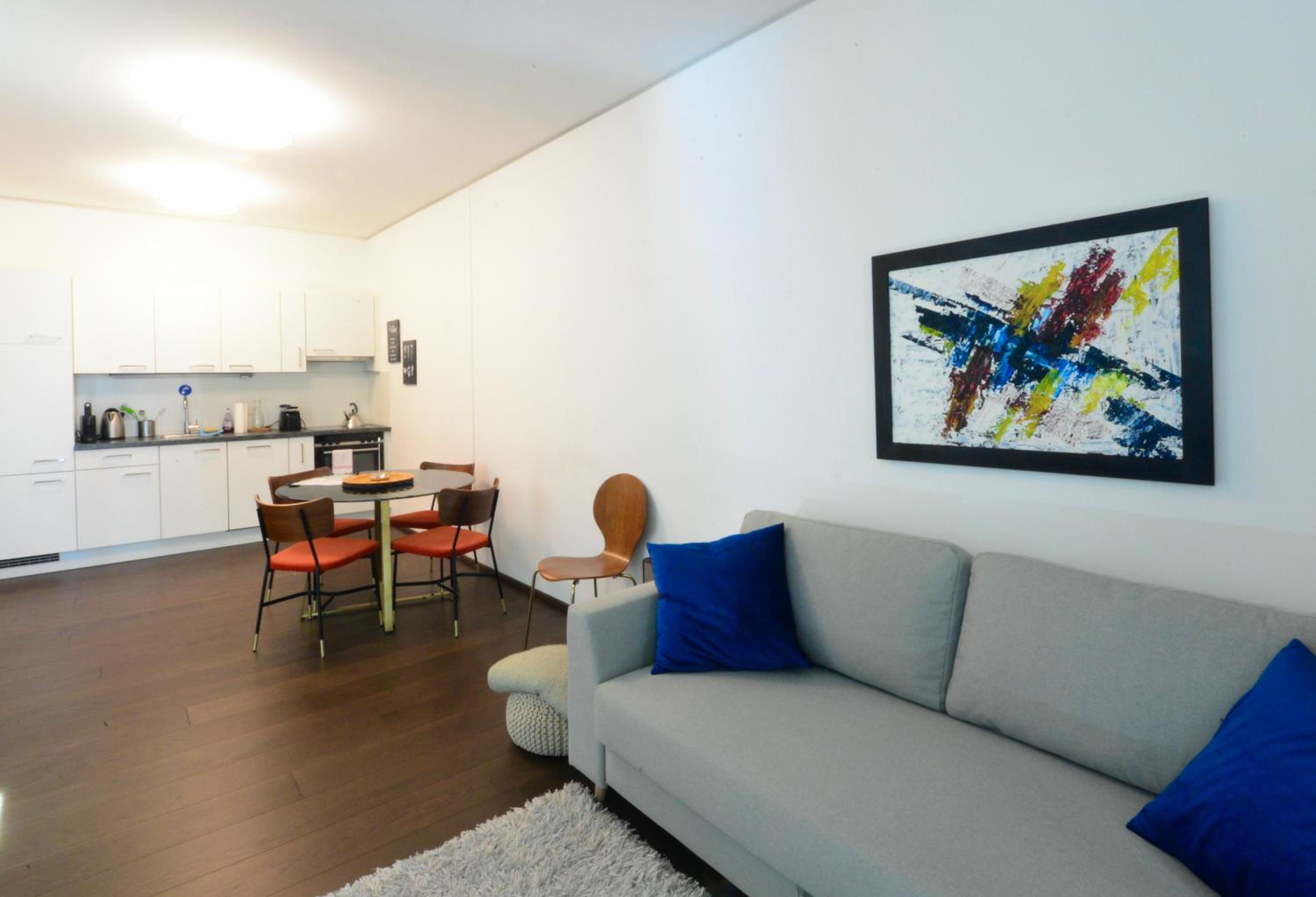 Brand-New, Close to Centre, Rooftop-Summer-Pool