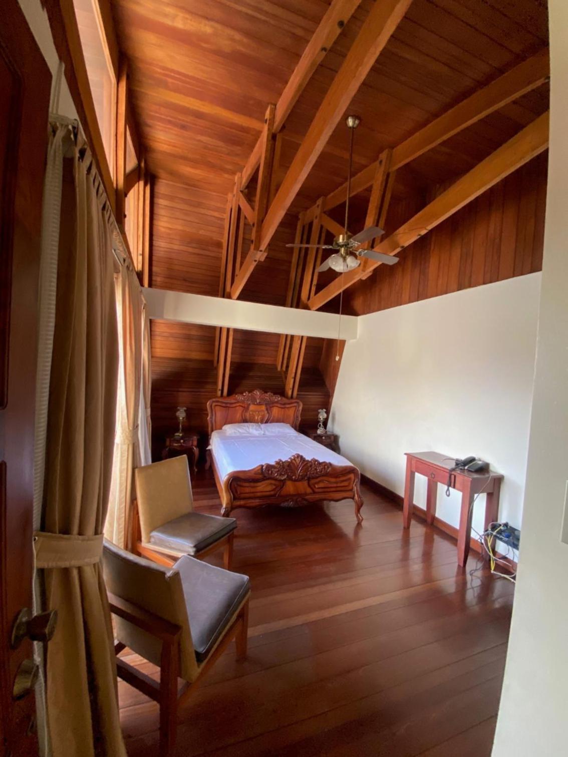 Casa Mora B&B