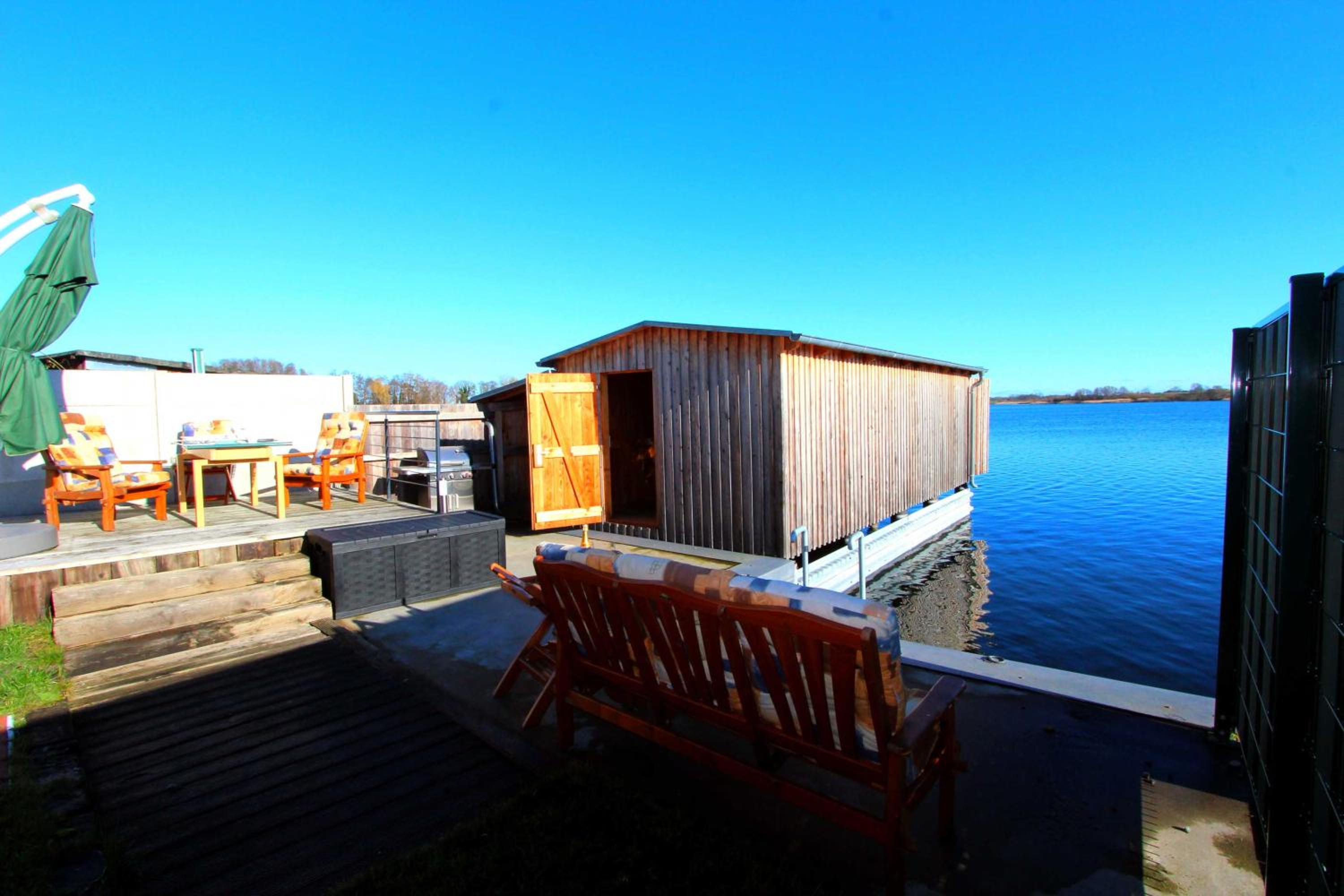 FERIENHAUS SEENSUCHT