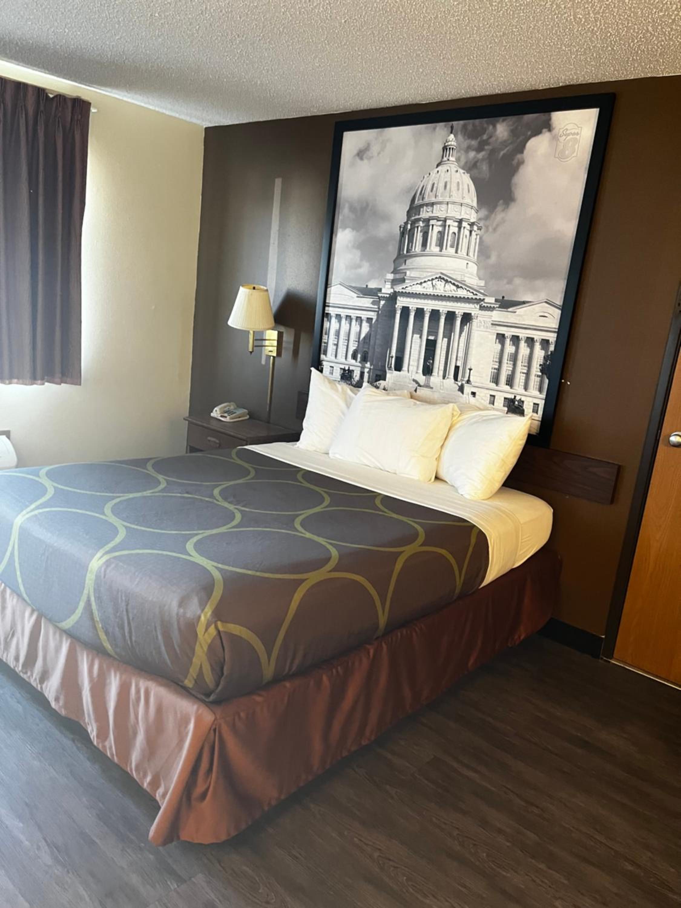 Super 8 by Wyndham Smithville Kansas City - Property Image 19