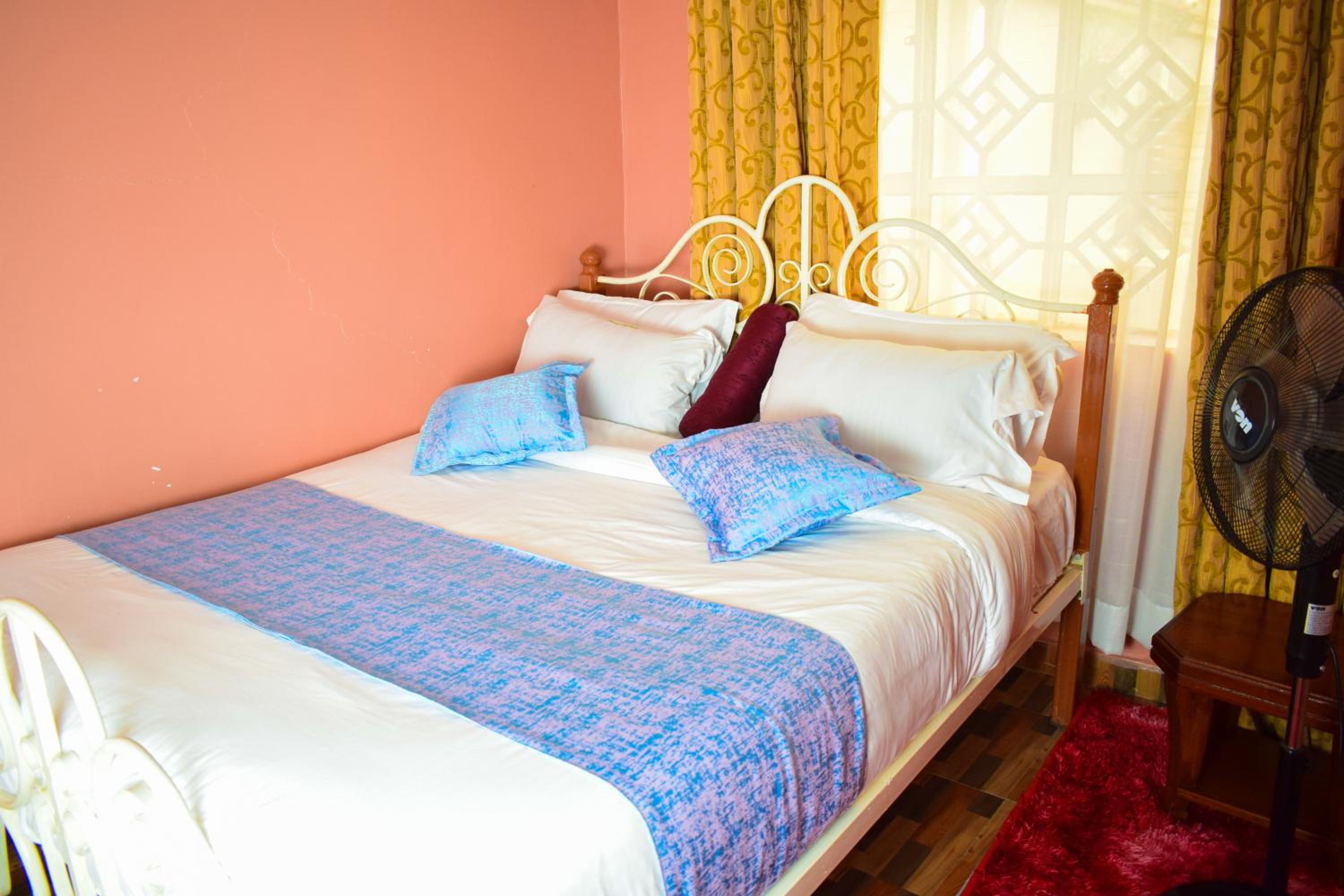 Havan Furnished Apartments-Greensteads view 4
