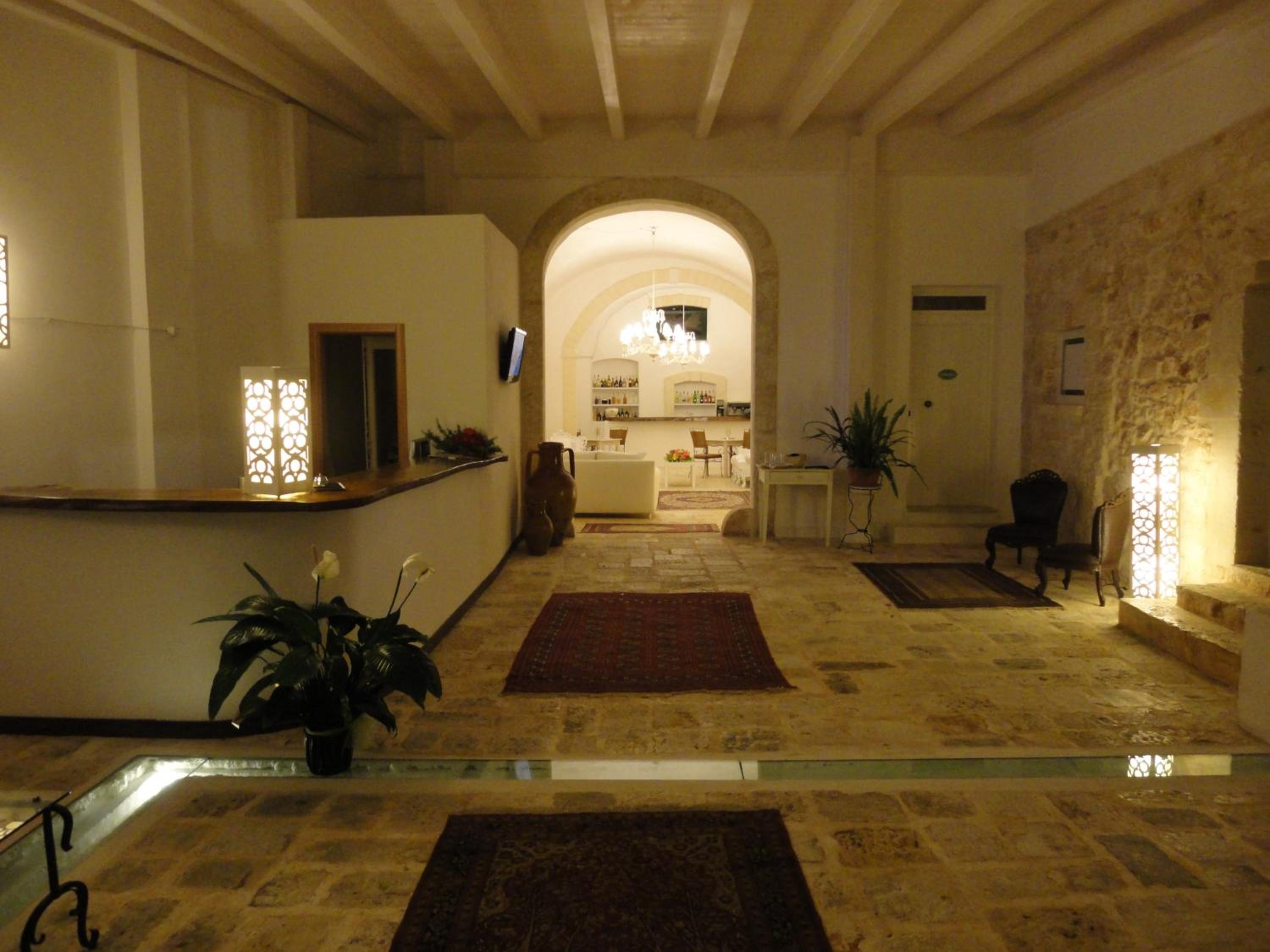 Photo 28