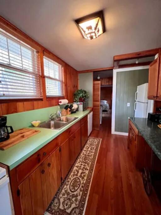 Home in Newland view 3