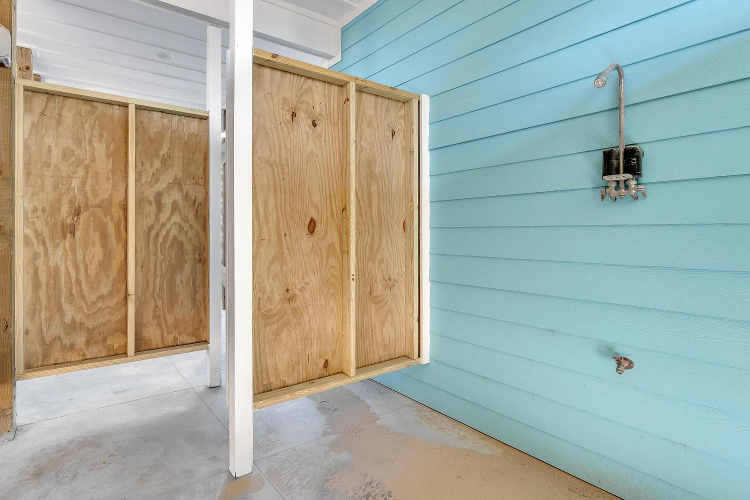The Sale Fish by Oak Island Accommodations