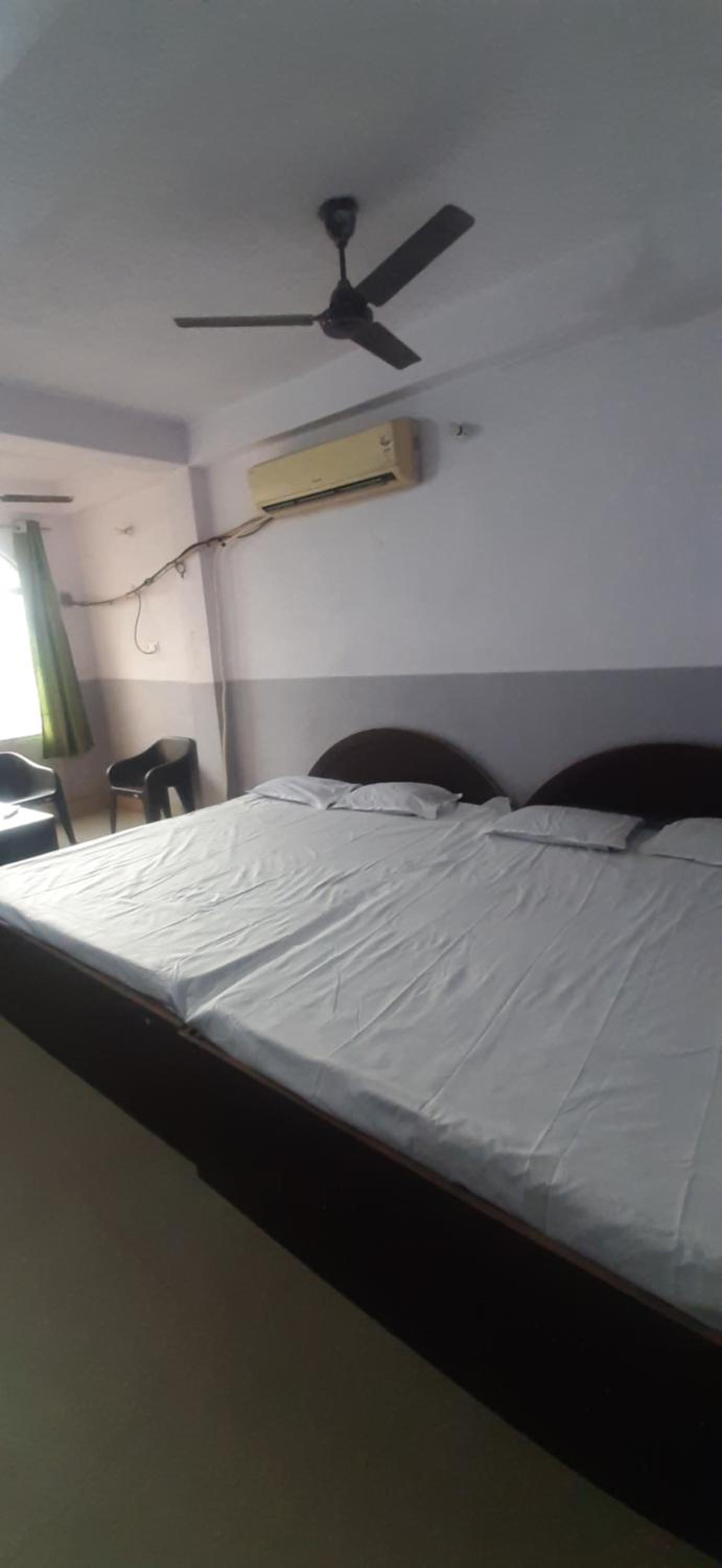 GAJADHAR REST HOUSE view 5