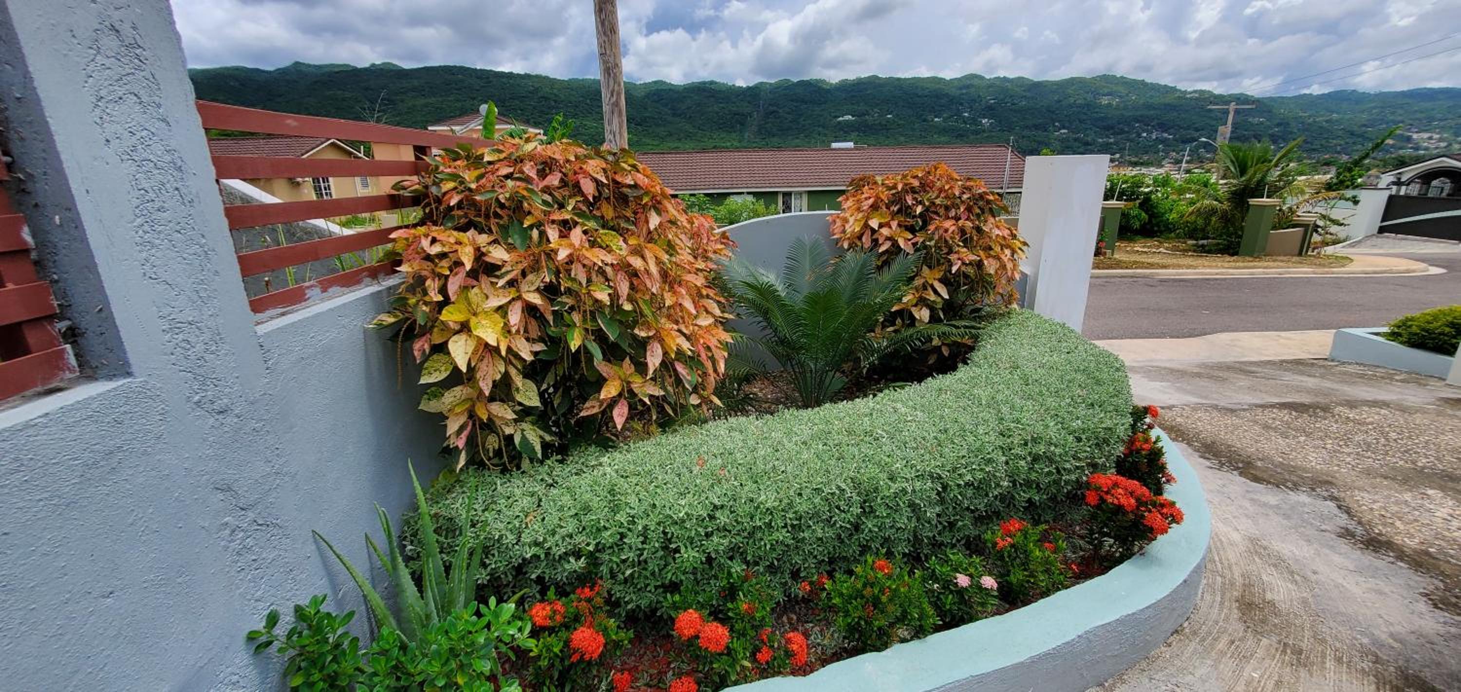 Hillside Retreat in Gated Community Close to Beach view 4