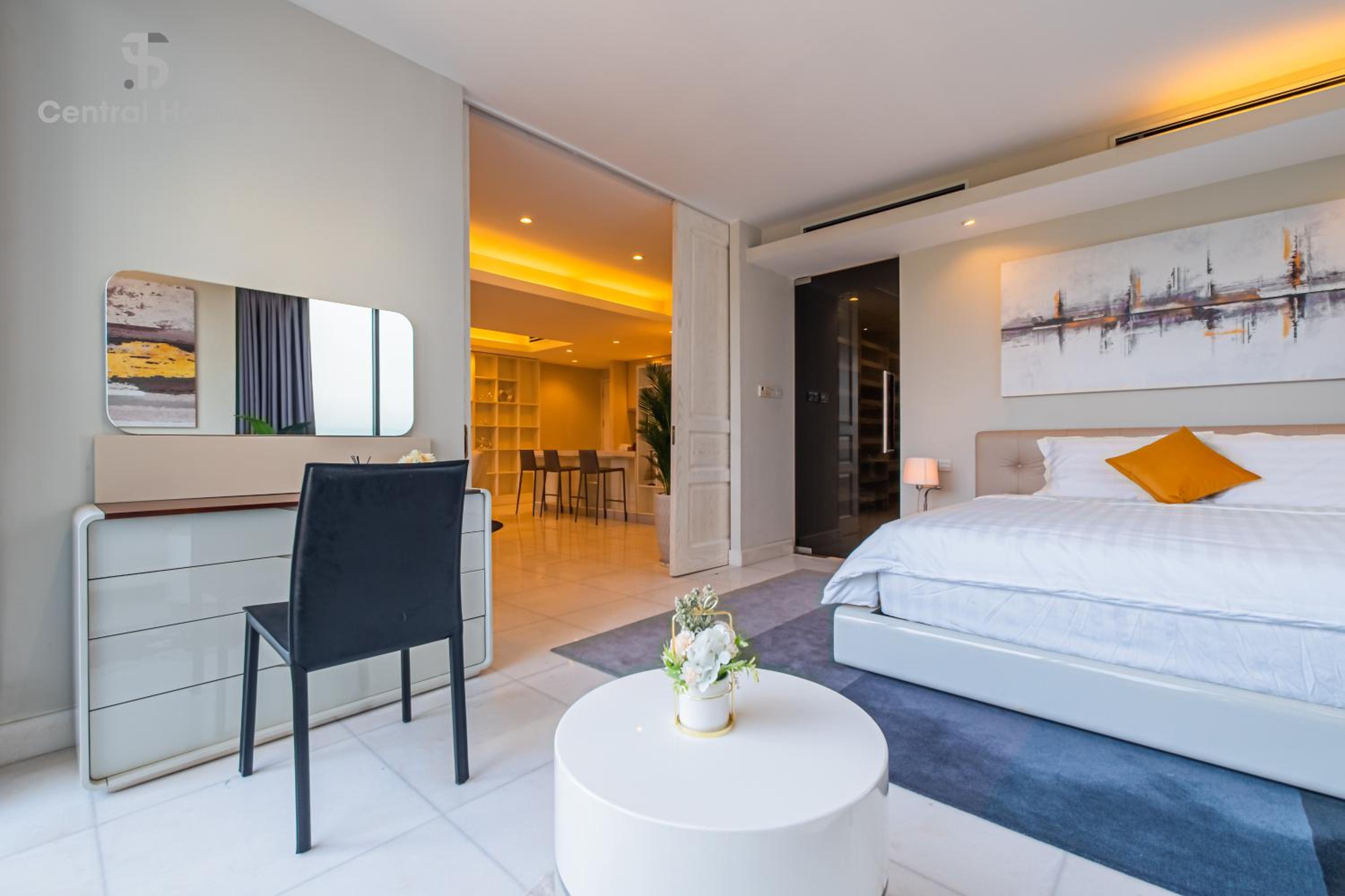 Park view Avalon Apartment District 1 HCM City
