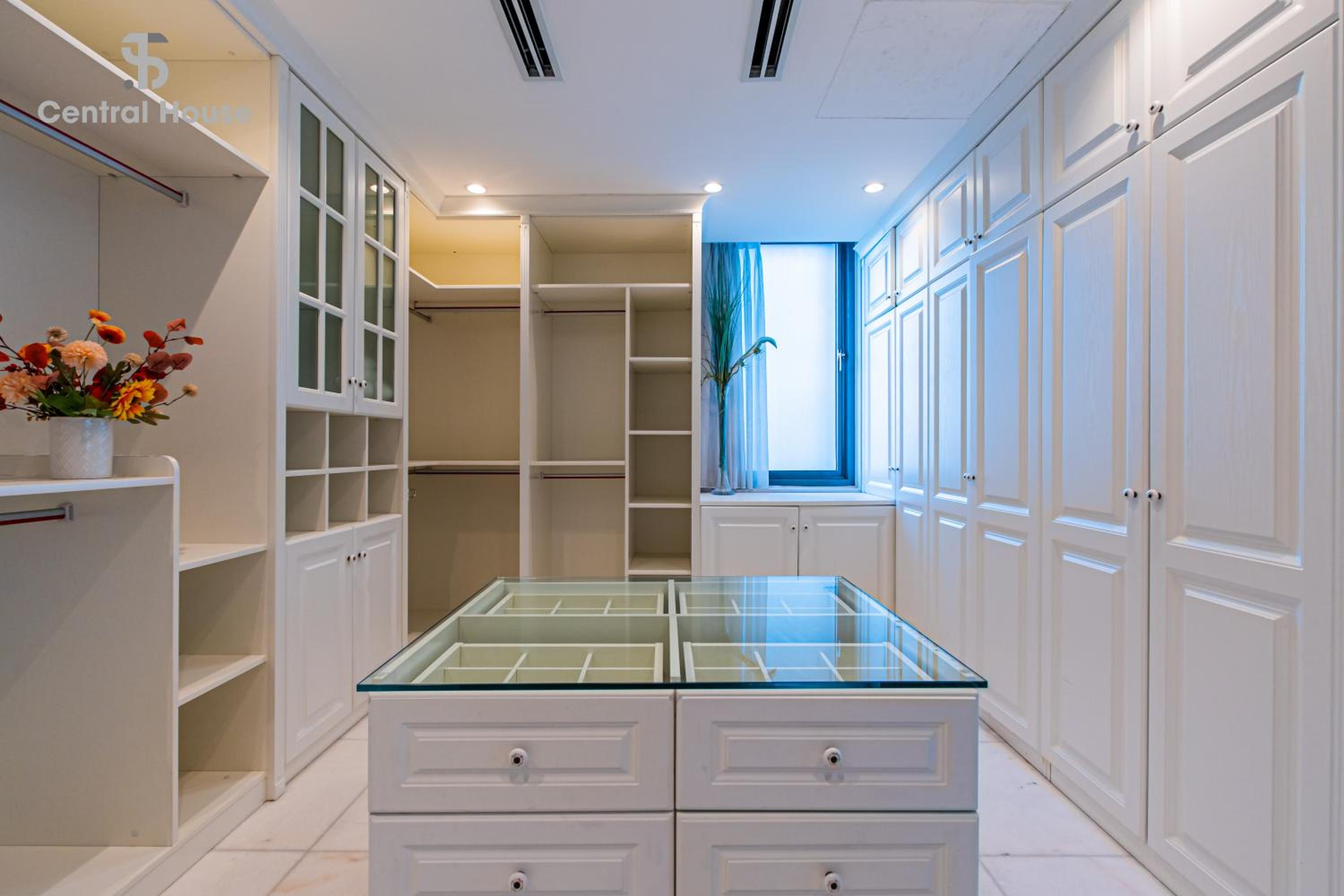 Park view Avalon Apartment District 1 HCM City