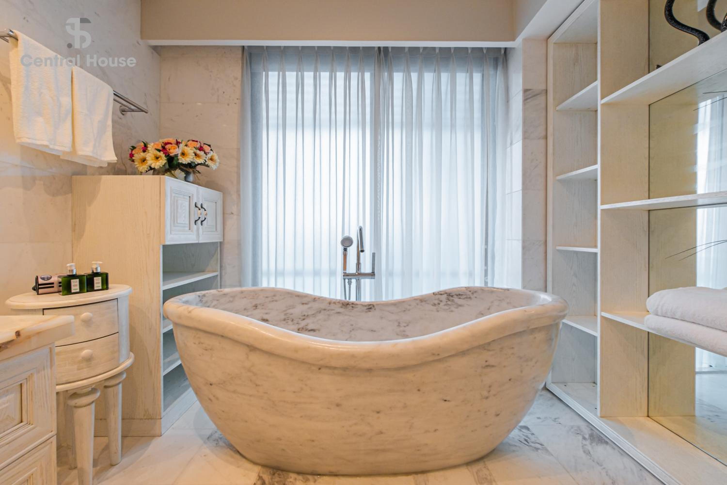 Park view Avalon Apartment District 1 HCM City