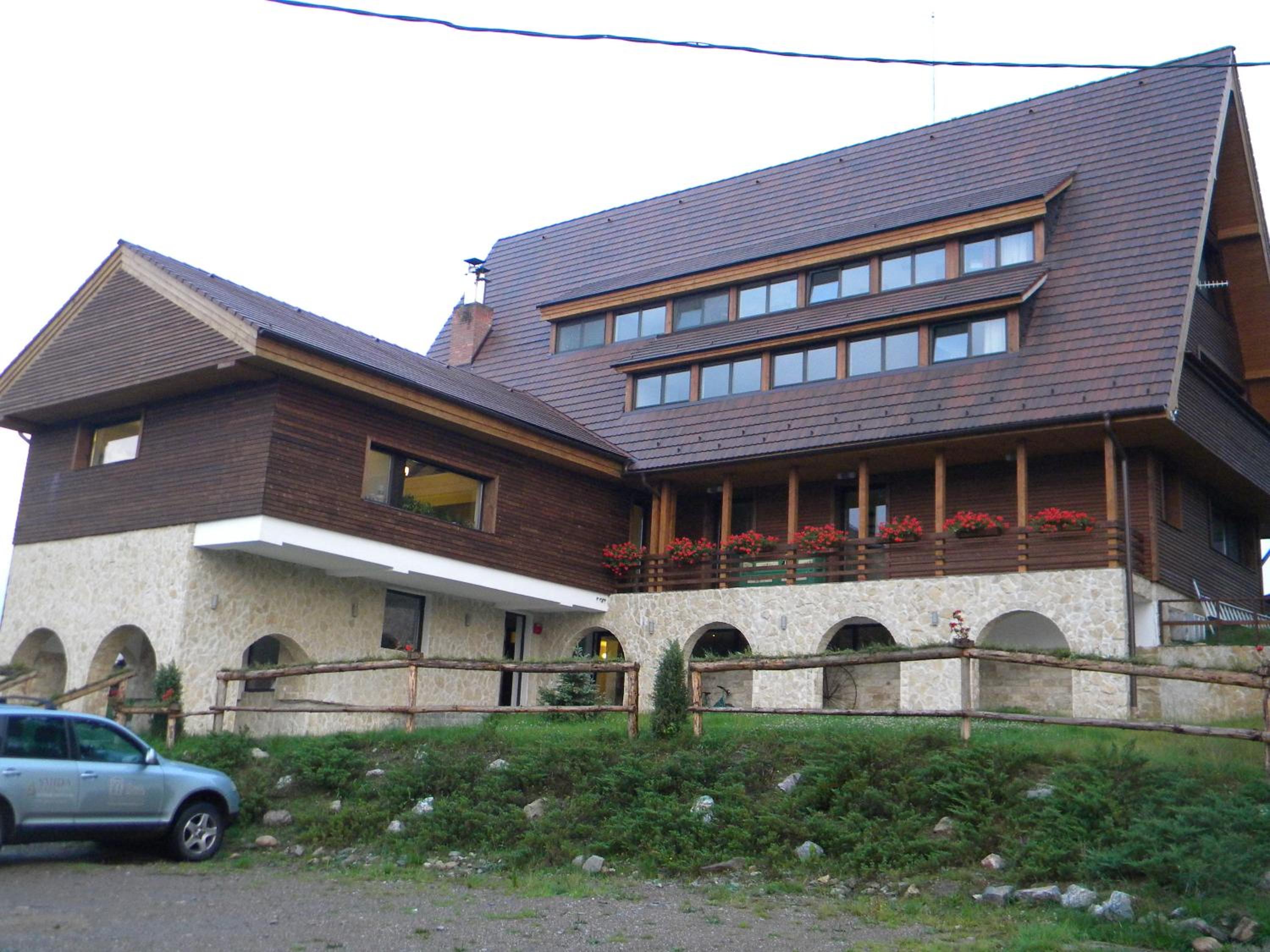 Photo 48