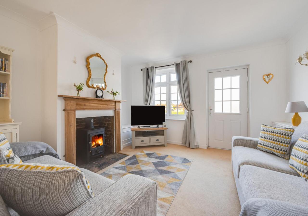 2 Bed in Aldborough oc-2257 view 2