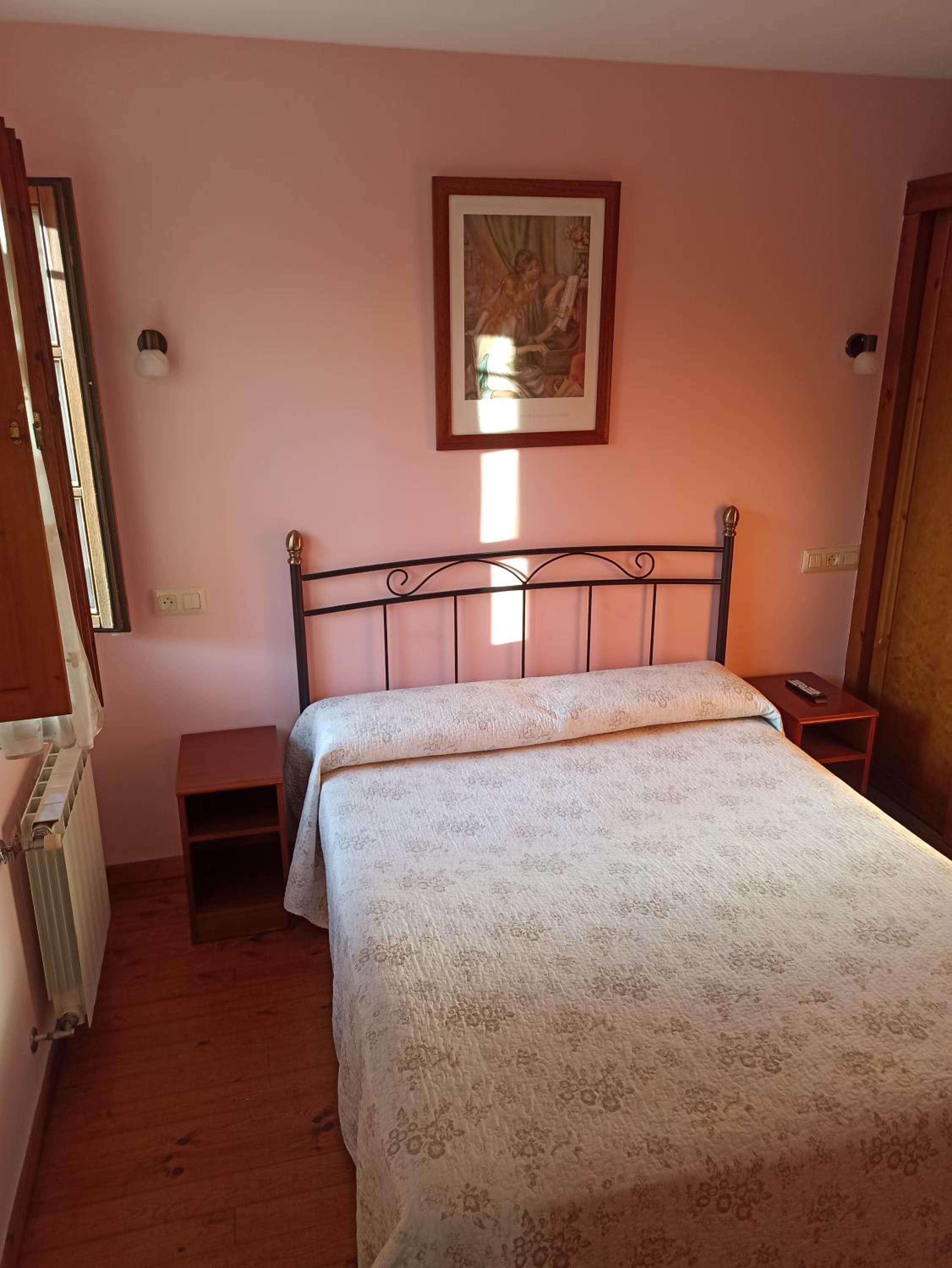 CASA ALDEA LOS CASTAÑOS