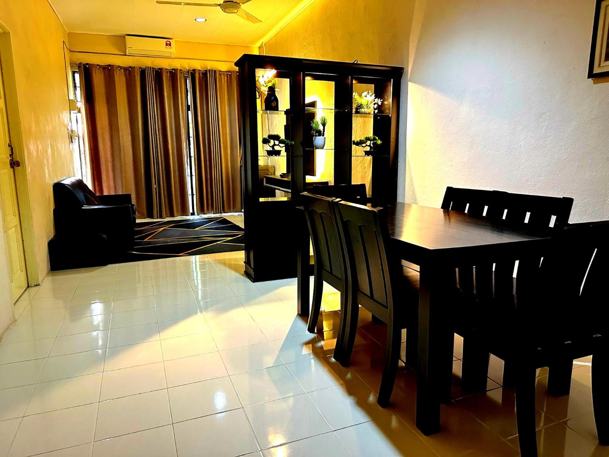 Pemandangan Indah Guest House - Look Out Point Villa-