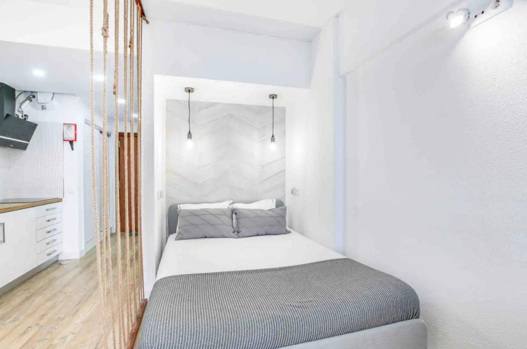 Sesimbra Beachfront Apartment - Direct Access view 3