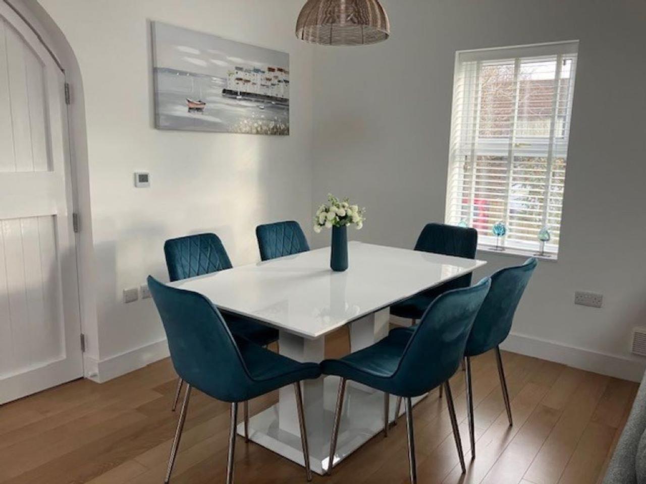 The Bakery Flat, Frogmore view 5