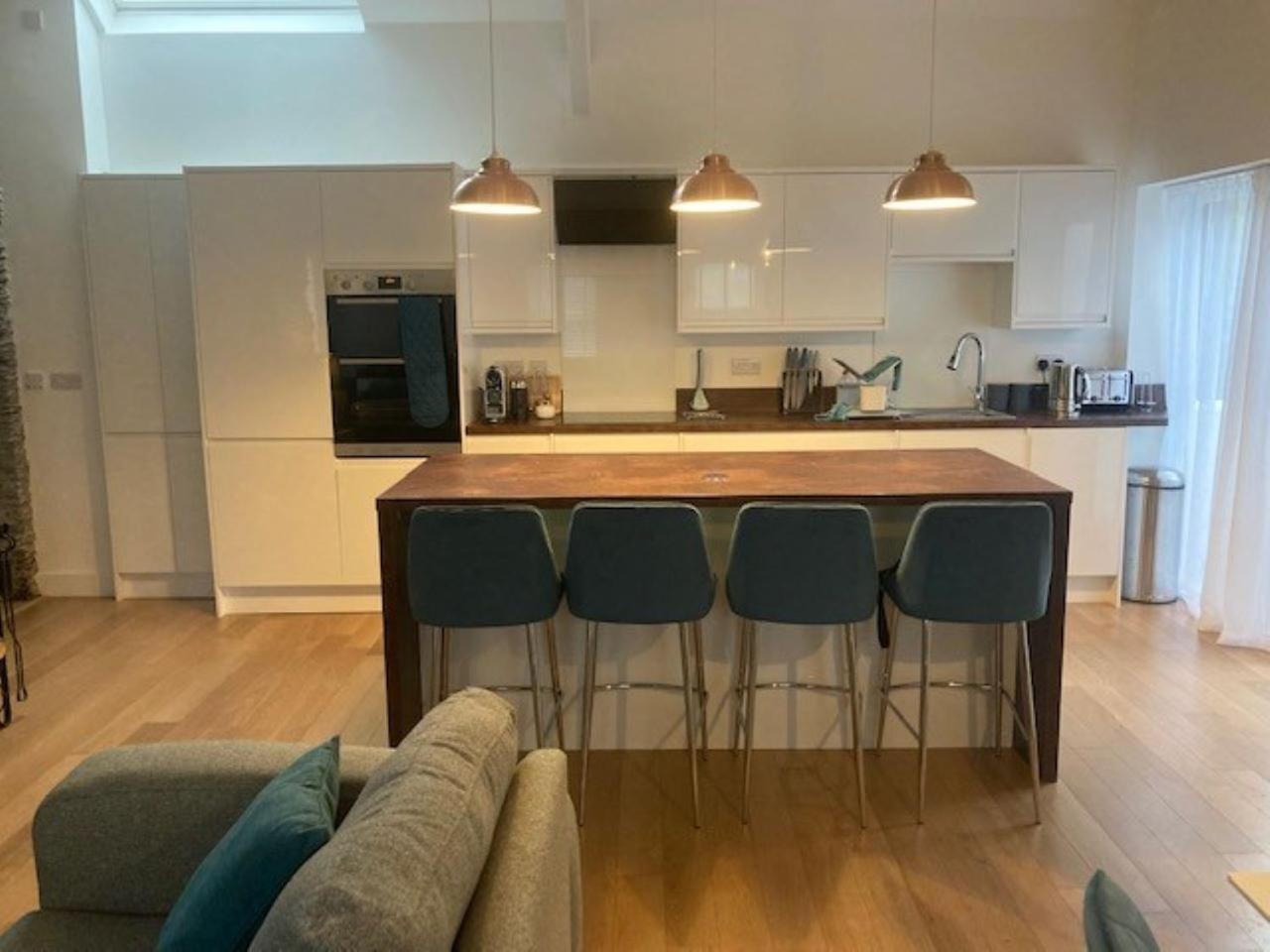 The Bakery Flat, Frogmore view 3