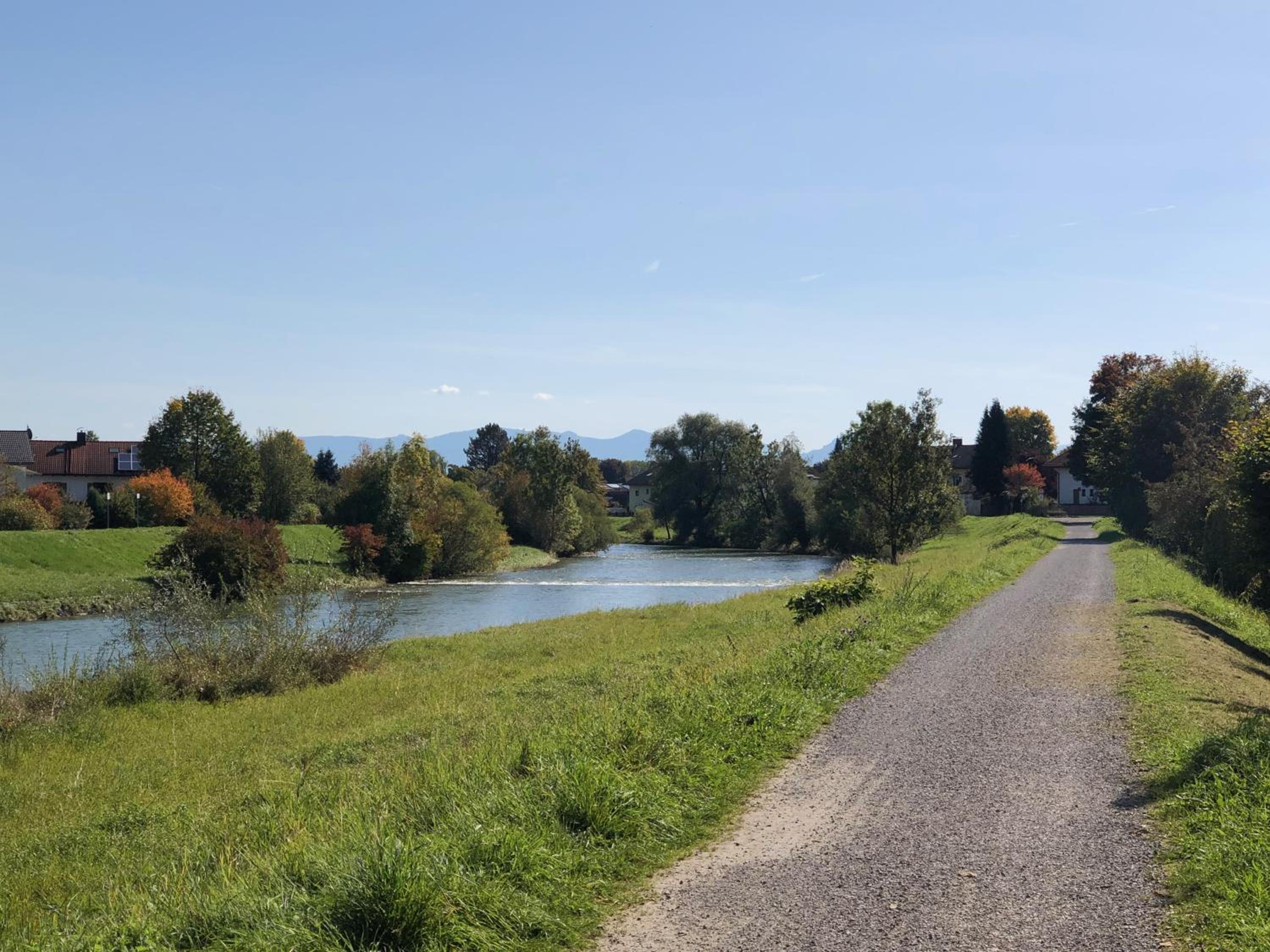 Terralpin - Wohnen auf Zeit - DG Wohnung mit Bergblick