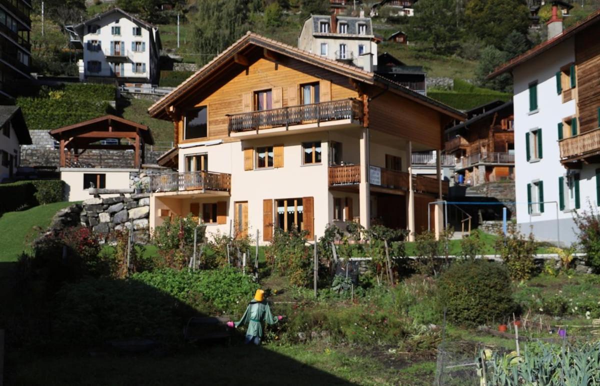 Petit nid douillet au coeur de SalvanLes Marécottes view 5