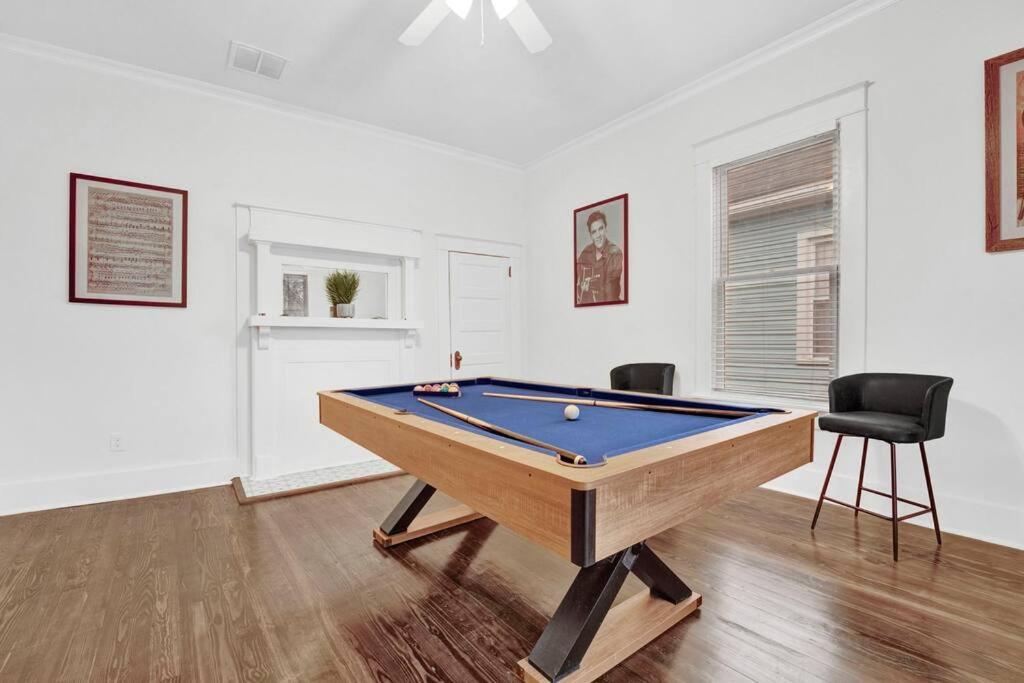 The Victorian - elegant 3BR home near Overton view 2