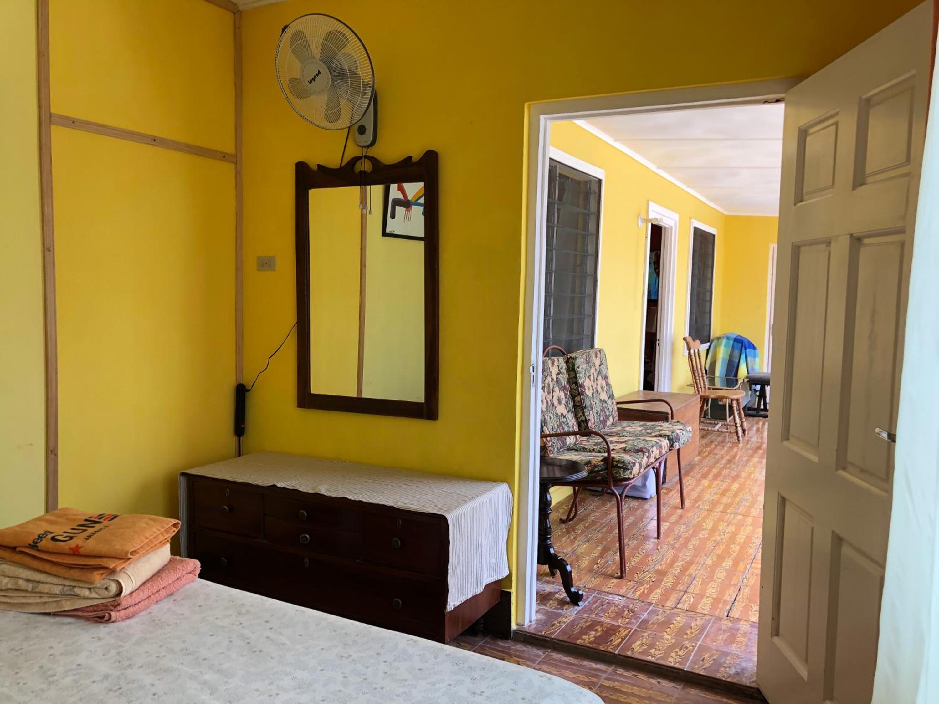 Nat’s place - Photo 4