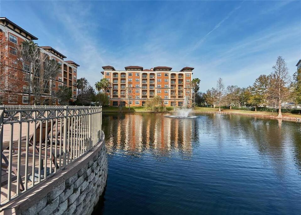 Designer Corner Suite 3br/2ba - Disney, Universal, Convention Center & SeaWorld