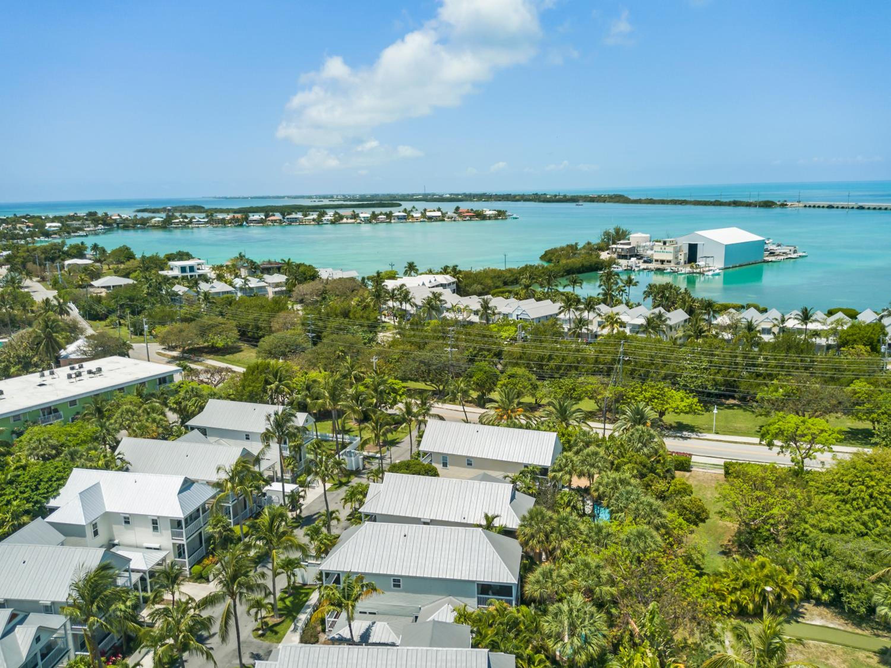 Village at Hawks Cay Villas by KeysCaribbean view 3