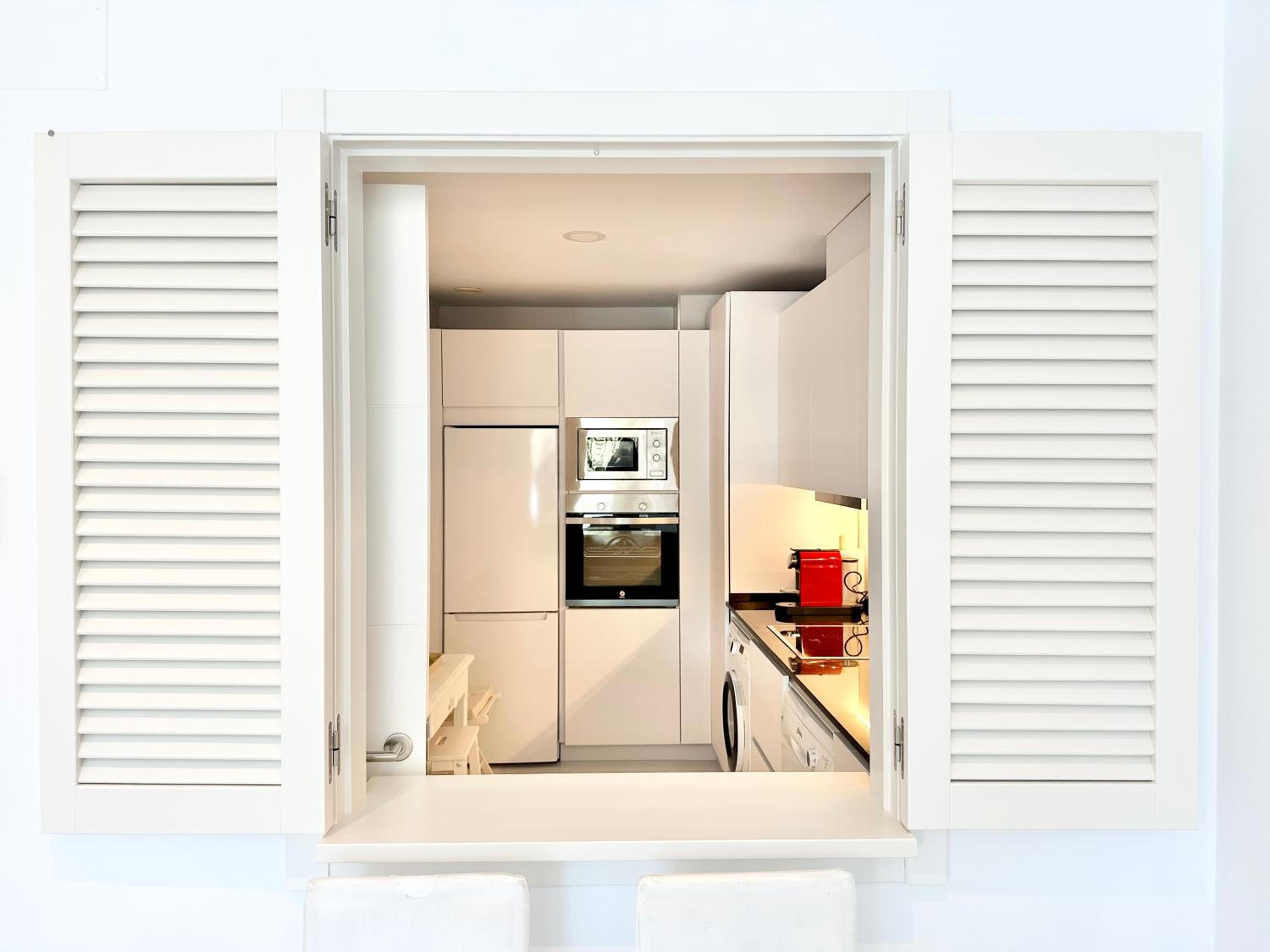 Marbella Vacations - Center Of Marbella - EaW Homes - Property Image 2