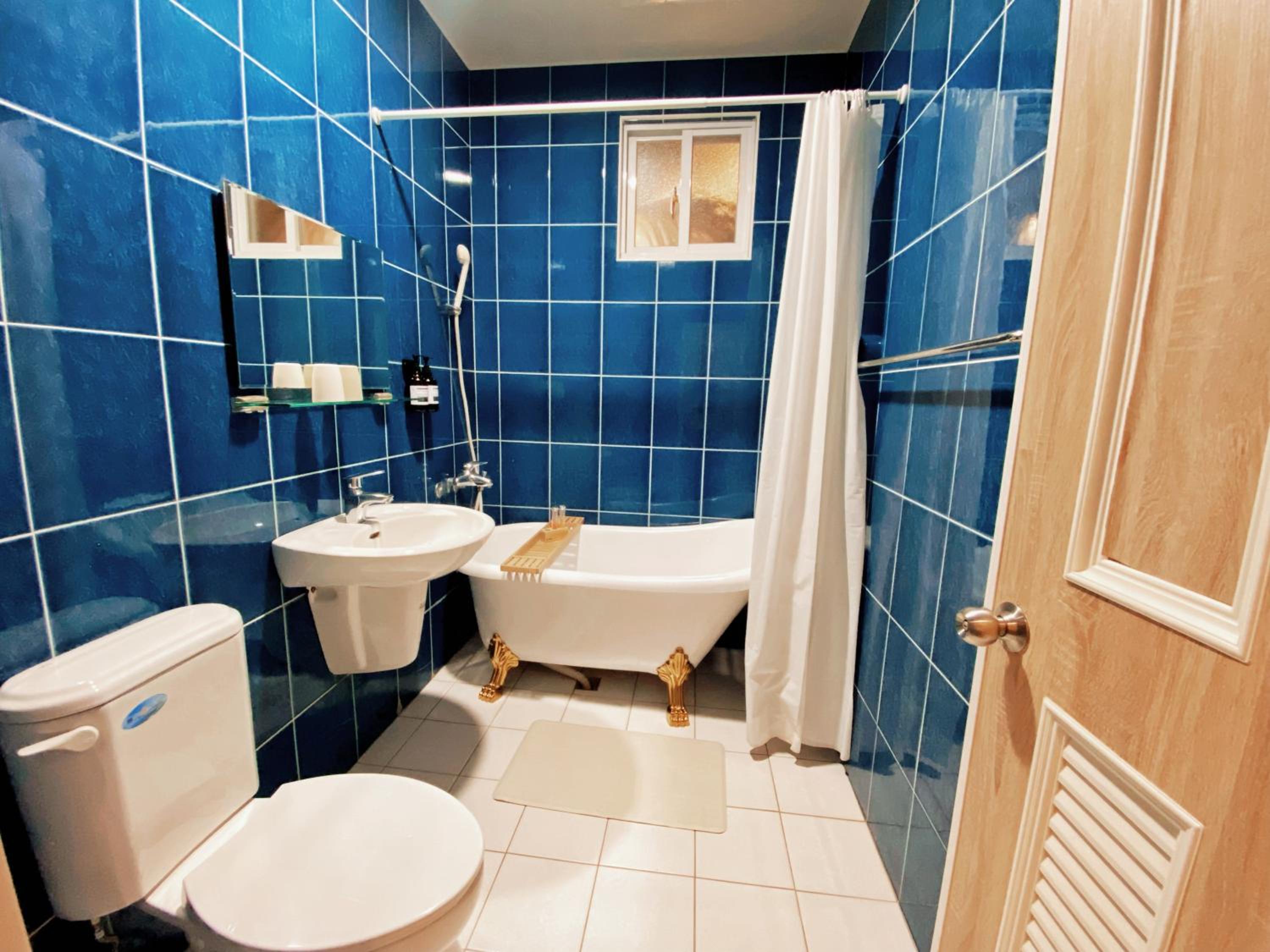 Photo 18