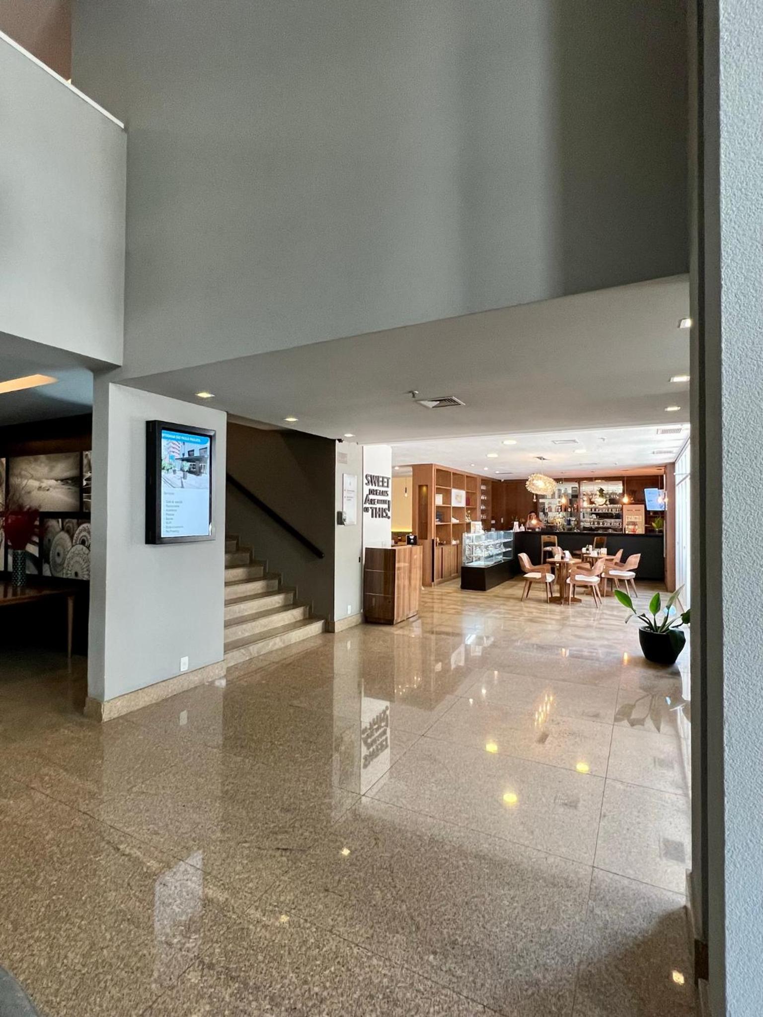 UNU 512 Jardins: Wifi, piscina +
