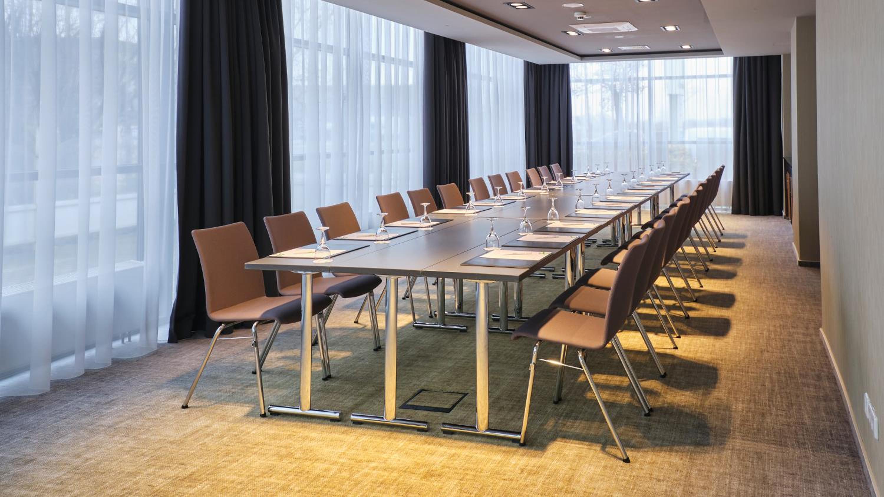Holiday Inn Berlin Airport - Conference Centre, an IHG Hotel - Property Image 114