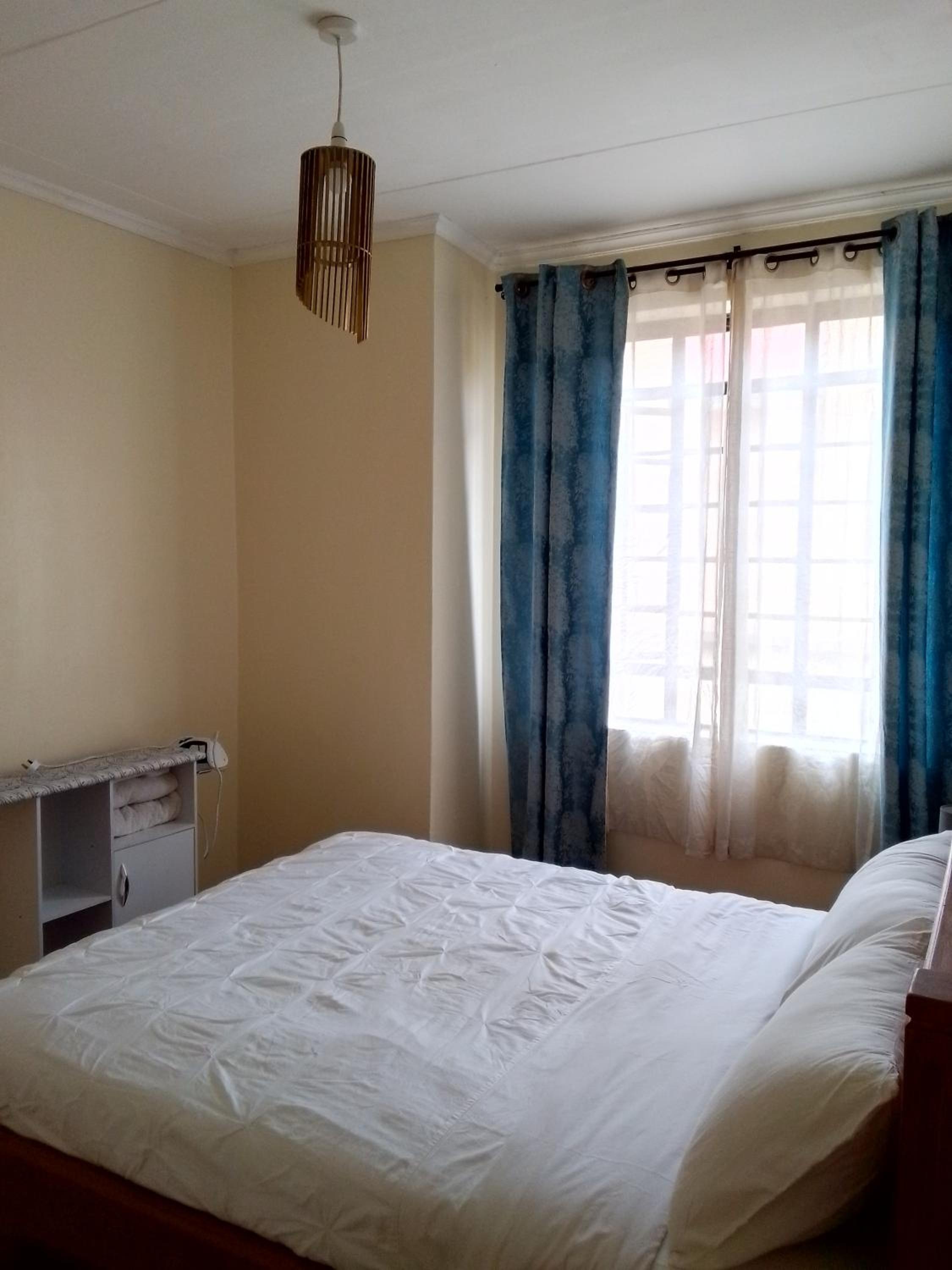 Tranquil haven - spacious, cozy, 1 bedroom view 4