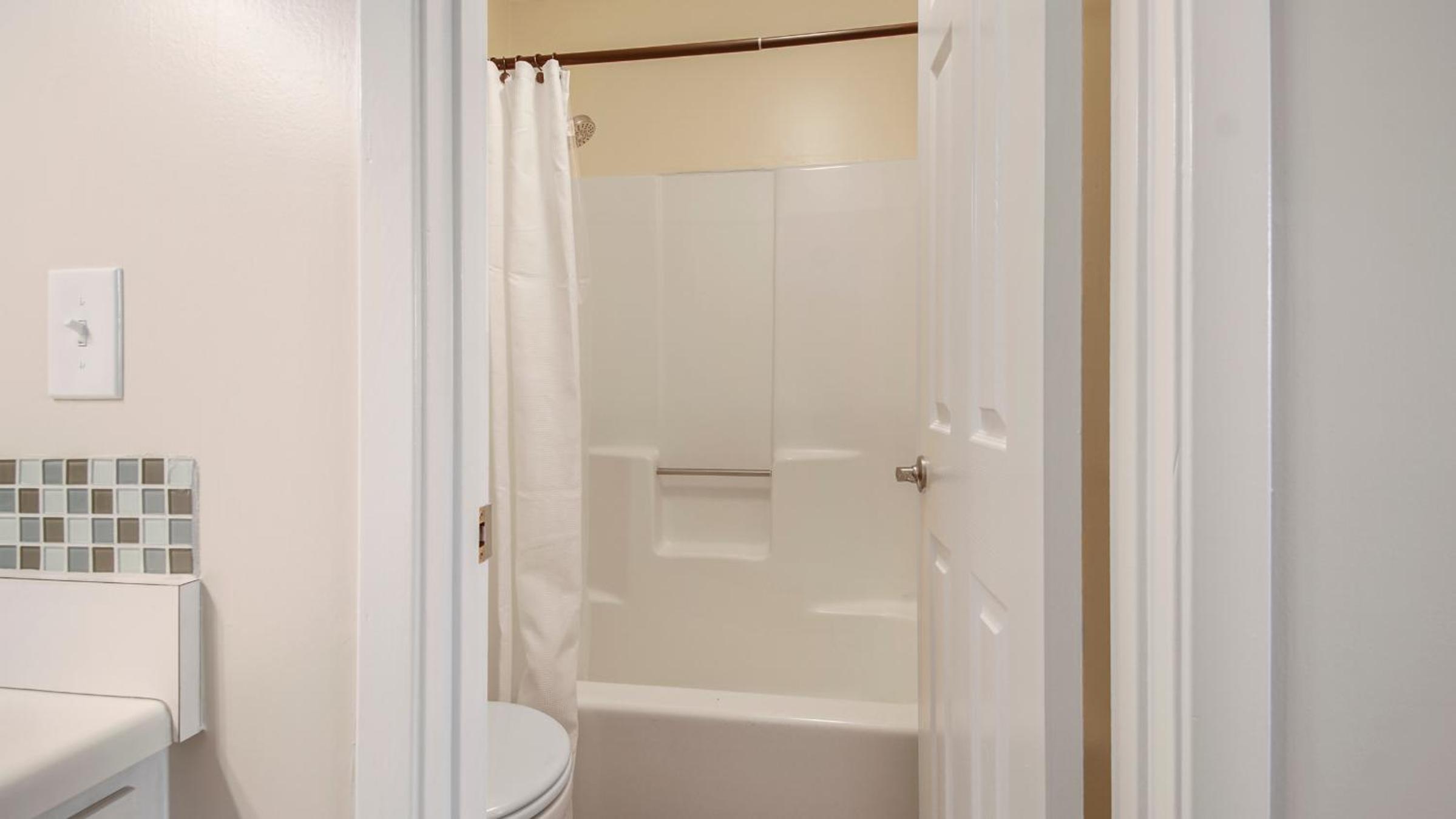 Beach Vibes - Lullwater Beach Condos 437 by Nautical Properties Vacation Rentals view 4